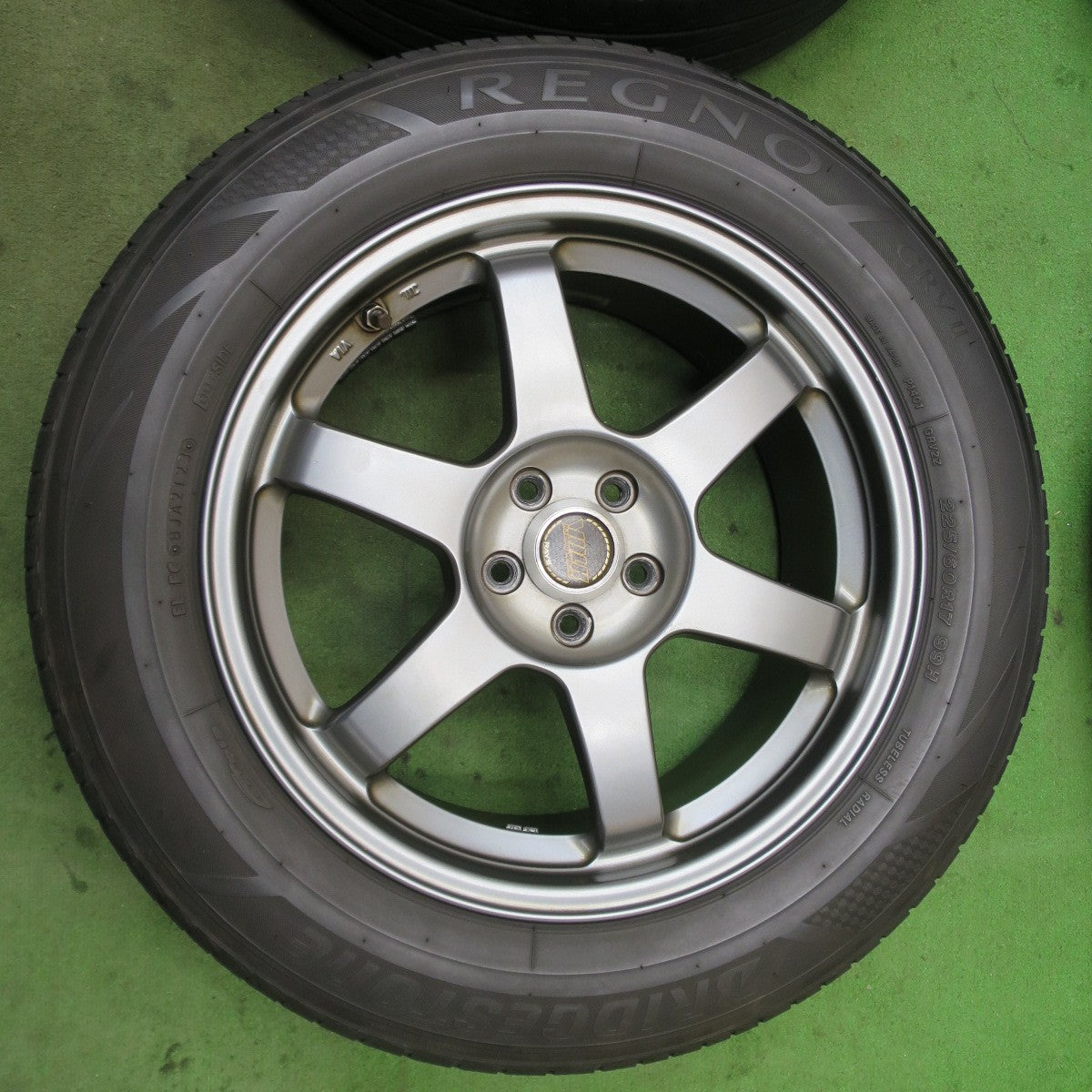 キレイ！23年★フォレスター 等 RAYS VOLK Racing VR TE37 225/60R17 ブリヂストン レグノ GRV2 17インチ レイズ ボルクレーシング PCD100/5H★6042701NGノ