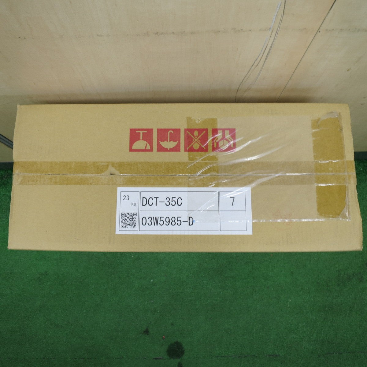 未使用◆ダイヘン デジタル エアー プラズマ DCT-35C トーチ CT-0351 コンプレッサ 内蔵 タイプ ポータブル 切断機 解体 200V DAIHEN◆