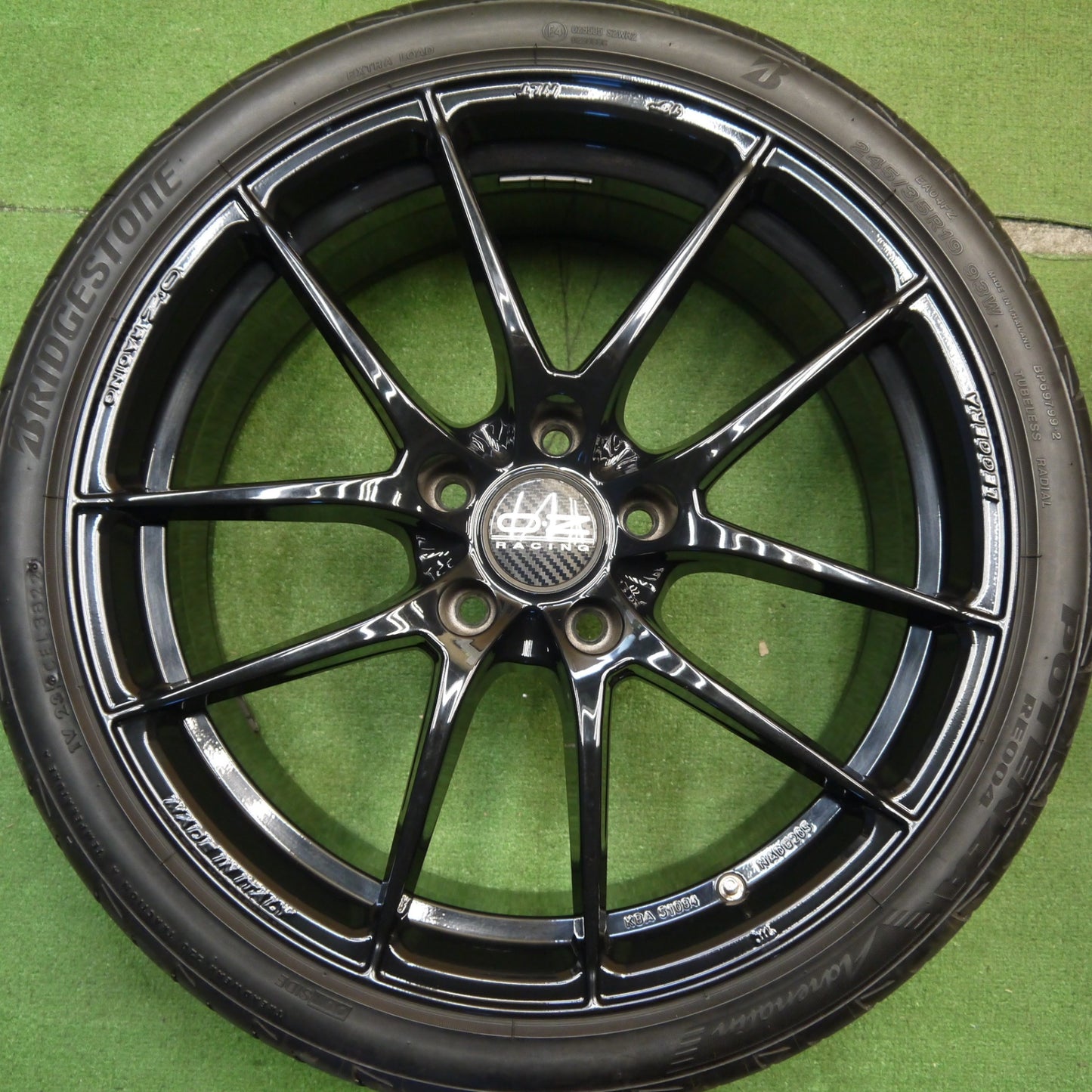 バリ溝！22年！キレイ！9.5分★BMW 等 O・Z RACING Leggera HLT 245/35R19 ブリヂストン ポテンザ RE004 19インチ OZ レッジェーラ PCD120/5H★5051204Hノ
