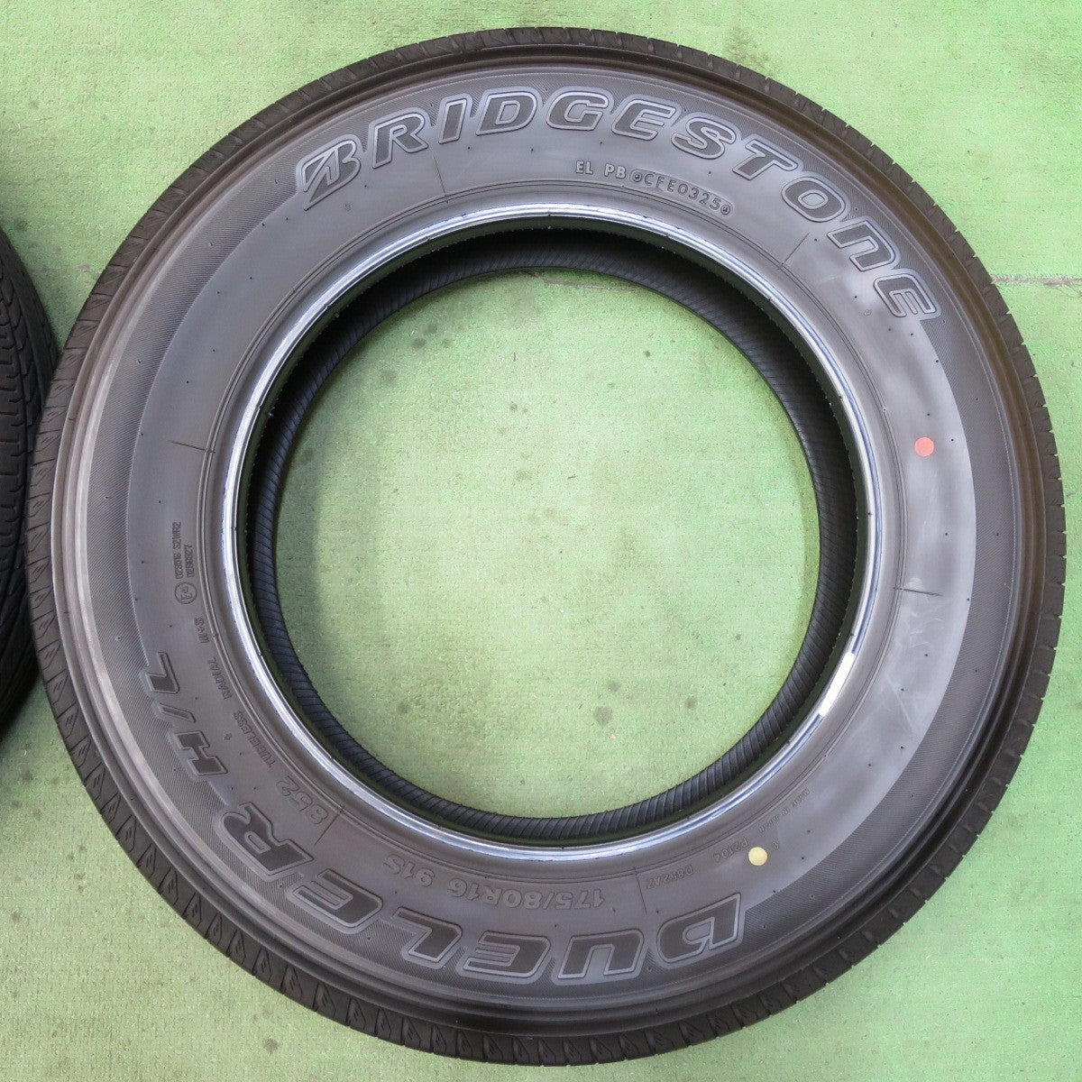 バリ溝！25年！9.5分★ジムニー 等 175/80R16 ブリヂストン デューラー H/L 852 DUELER タイヤ 16インチ★5090610イノタ