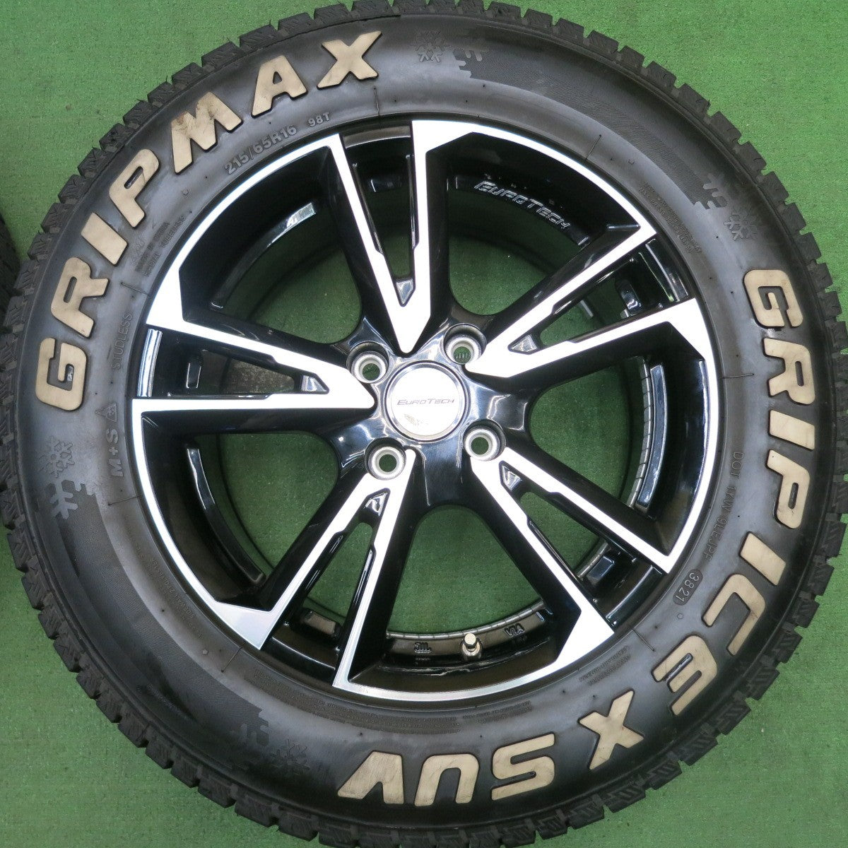 バリ溝！21年！キレイ！9.5分★プジョー 208 等 EUROTECH GAYA SOLI 215/65R16 スタッドレス グリップマックス グリップアイスX SUV ホワイトレター ユーロテック ガヤ ソリ PCD108/4H★5062902HAス