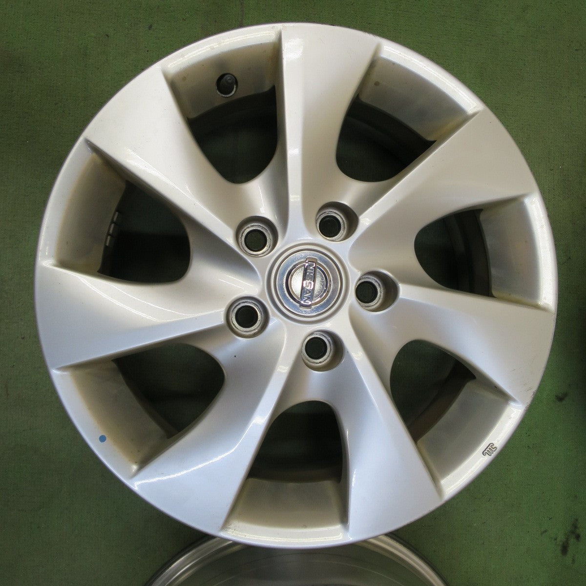 4本価格★日産 C26 C27 セレナ 純正 ホイール 16インチ 16×6J PCD114.3/5H★6072701NGホ