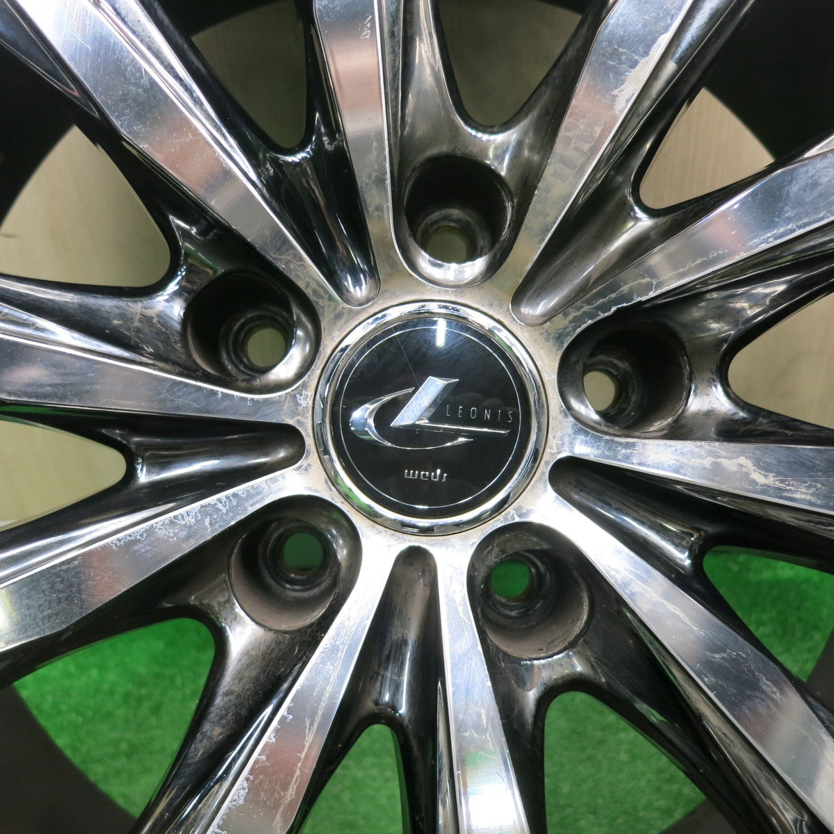 [送料無料] バリ溝！23年！9.5分★LEONIS WX 225/40R19 グッドイヤー イーグル LS EXE ヨコハマ ブルーアース RV-02 レオニス 19インチ PCD114.3/5H★4111303TNノ