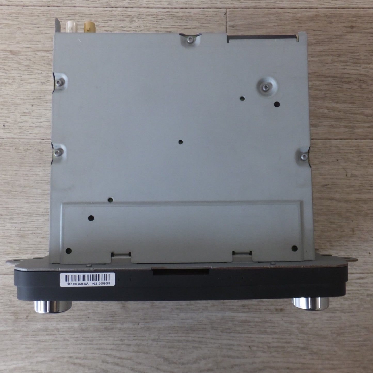現状品★フォルクスワーゲン Volkswagen 純正 カーオーディオ CDデッキ RCD300　ビートル ポロ パサート ゴルフ など★ [送料無料]