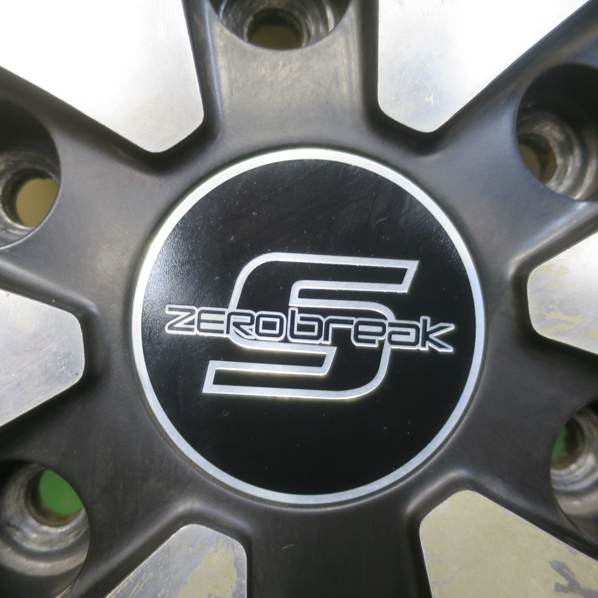 バリ溝！22年！9.5分◎ZERObreak S 215/60R17 109/107R トーヨー H20 ゼロブレイクS 17インチ PCD139.7/6H◎6072804イノ
