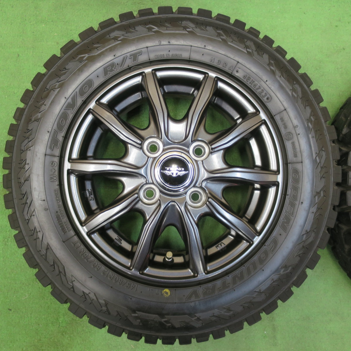[送料無料] タイヤほぼ未使用！23年！キレイ★145/80R12 80/78N トーヨー R/T オープンカントリー TEAD テッド 12インチ PCD100/4H★5020108イノ