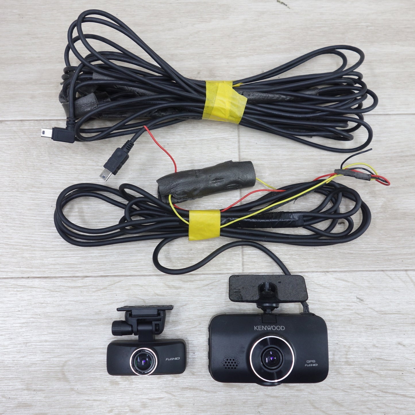 [送料無料] 付属品付き◆KENWOOD ケンウッド 前後 2カメラ ドライブレコーダー DRV-MR760 ドラレコ フロント リア◆