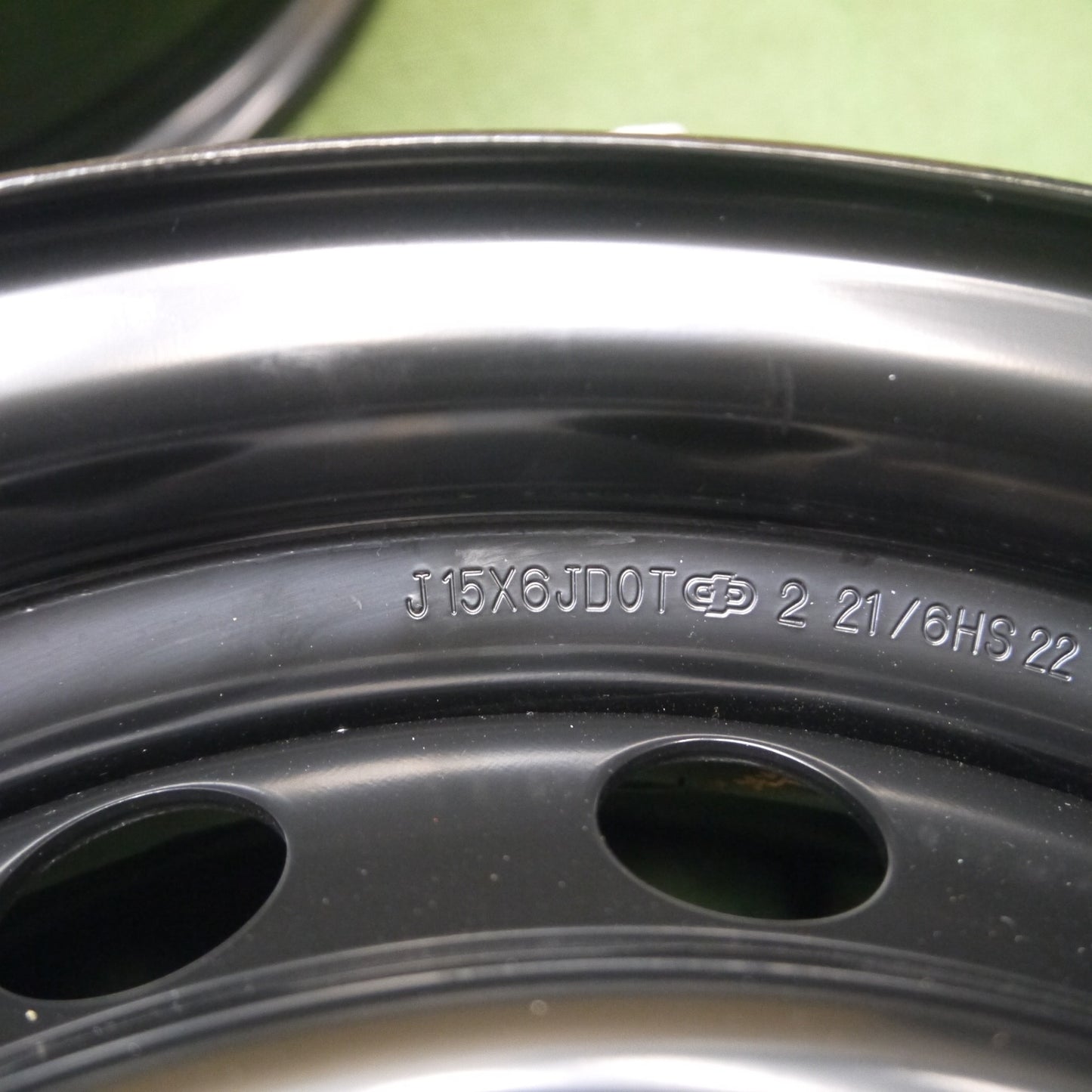 *送料無料* 新車外し★トヨタ 200系 ハイエース 純正 スチール ホイール 15インチ 15×6J PCD139.7/6H★4062502Hホ