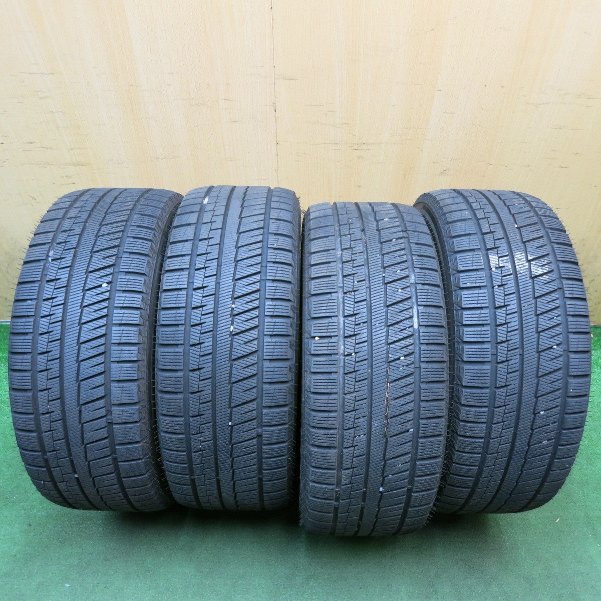 バリ溝！24年！9分◎ベンツ 等 EuroForsch 225/50R17 スタッドレス グリップマックス GRIP ICE X ユーロフォルシュ 17インチ PCD112/5H◎6092602HAス