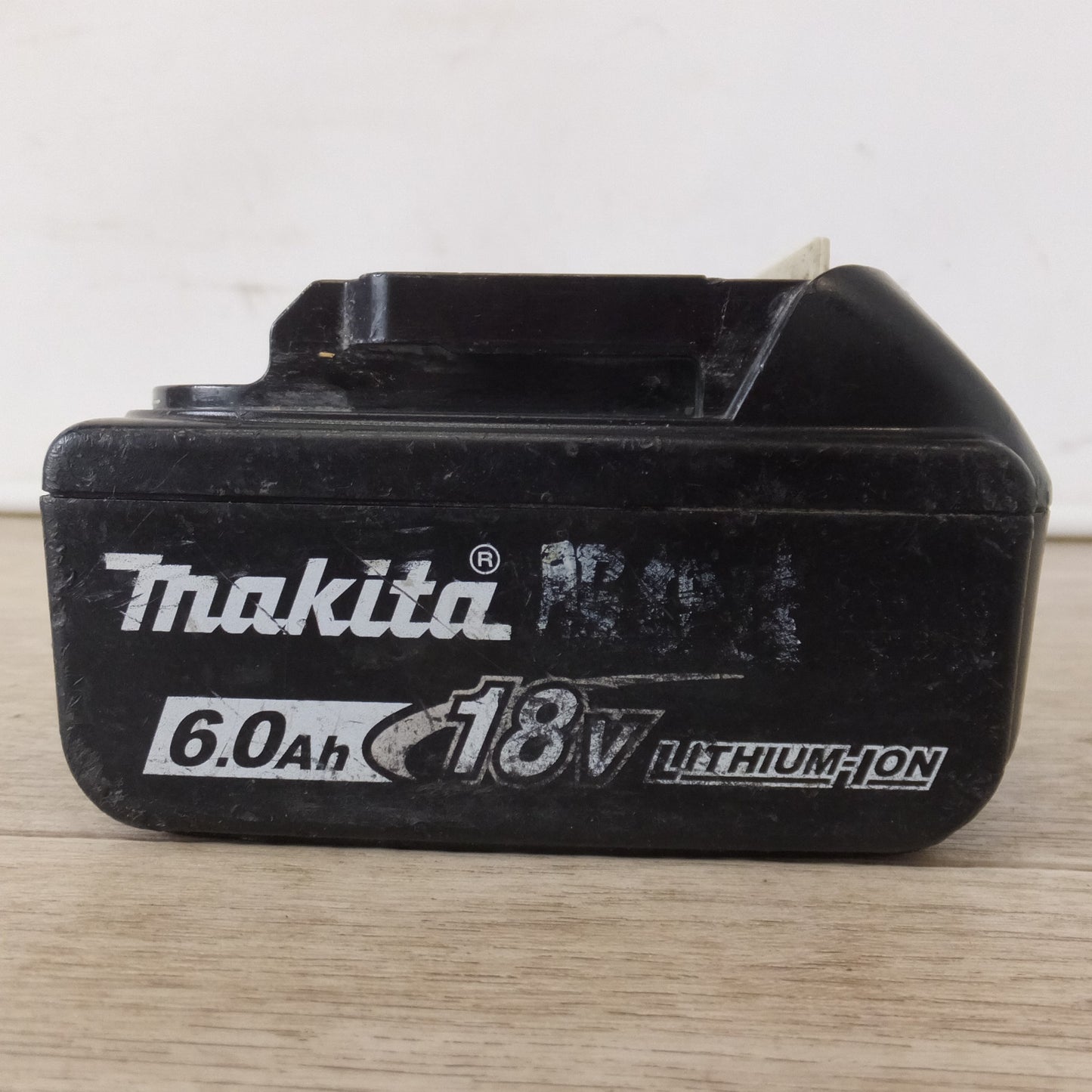 [送料無料] ★マキタ makita バッテリ BL1860B　DC18V 6.0Ah 108Wh Li-ion20★
