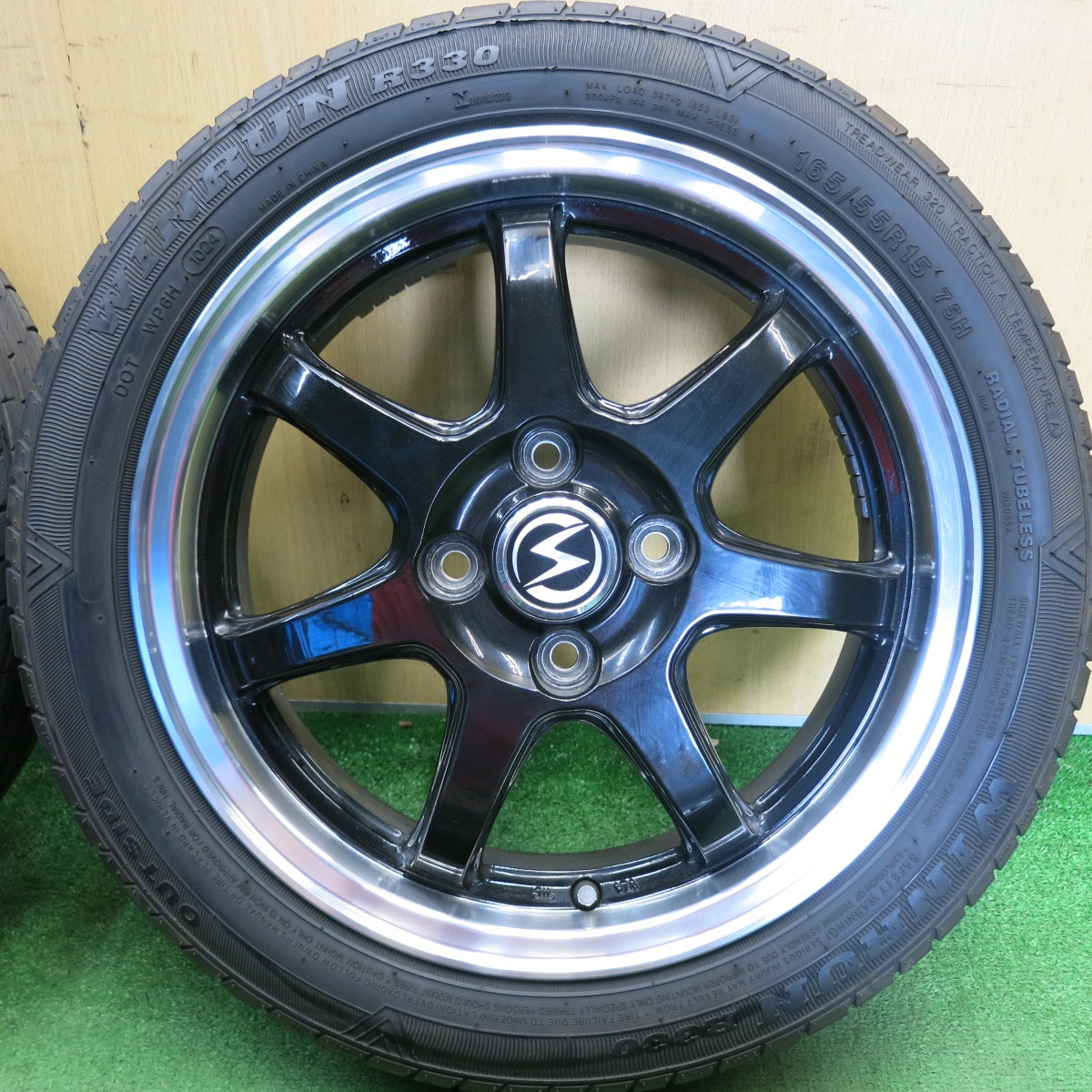 キレイ！24年★165/55R15 ウィンラン R330 S-HOLD 社外 アルミ 15インチ 軽サイズ N-BOX タント 等 PCD100/4H★6060406HAノ