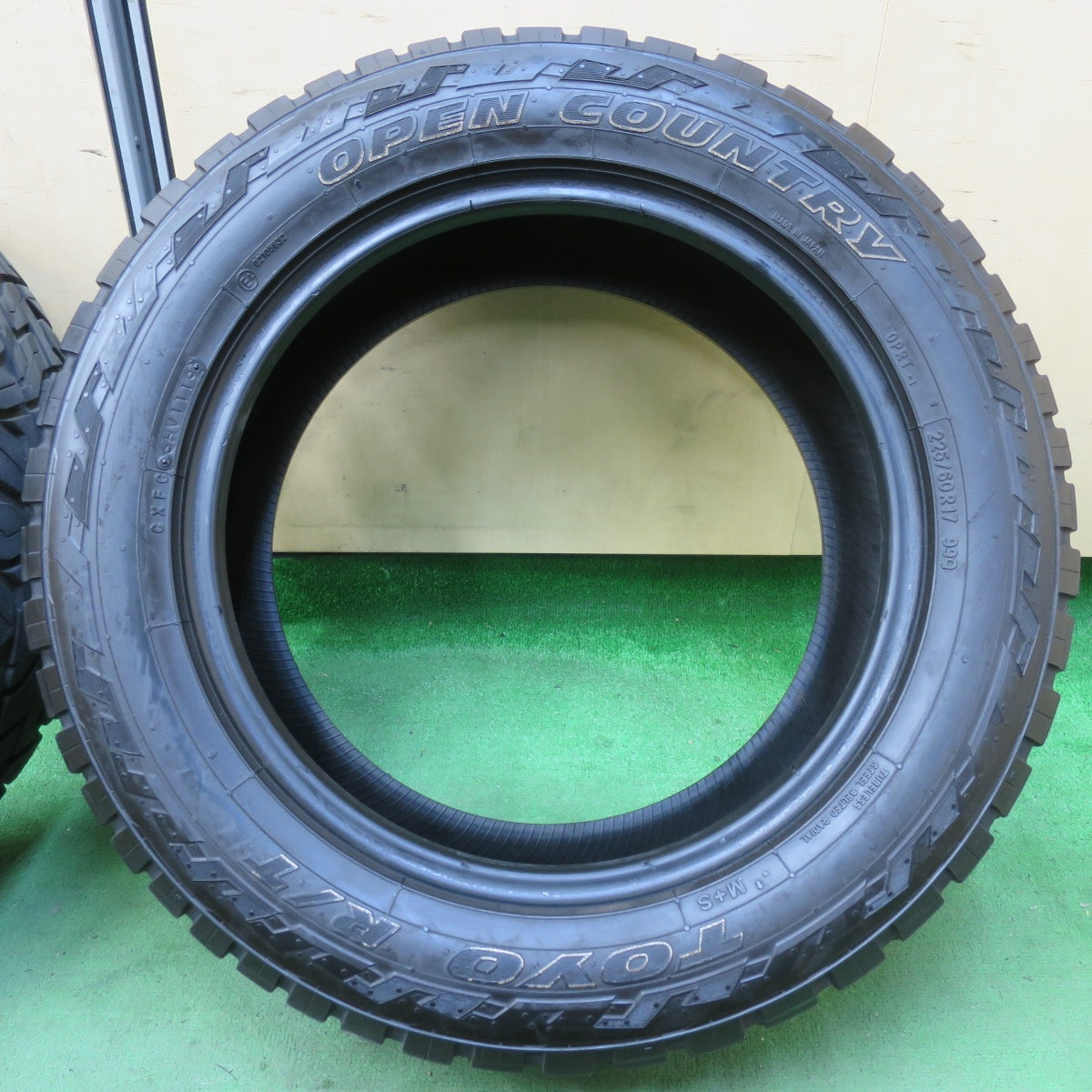 [送料無料] 4本価格★225/60R17 トーヨー R/T オープン カントリー タイヤ 17インチ デリカ エクストレイル フォレスター 等★5021404イノタ