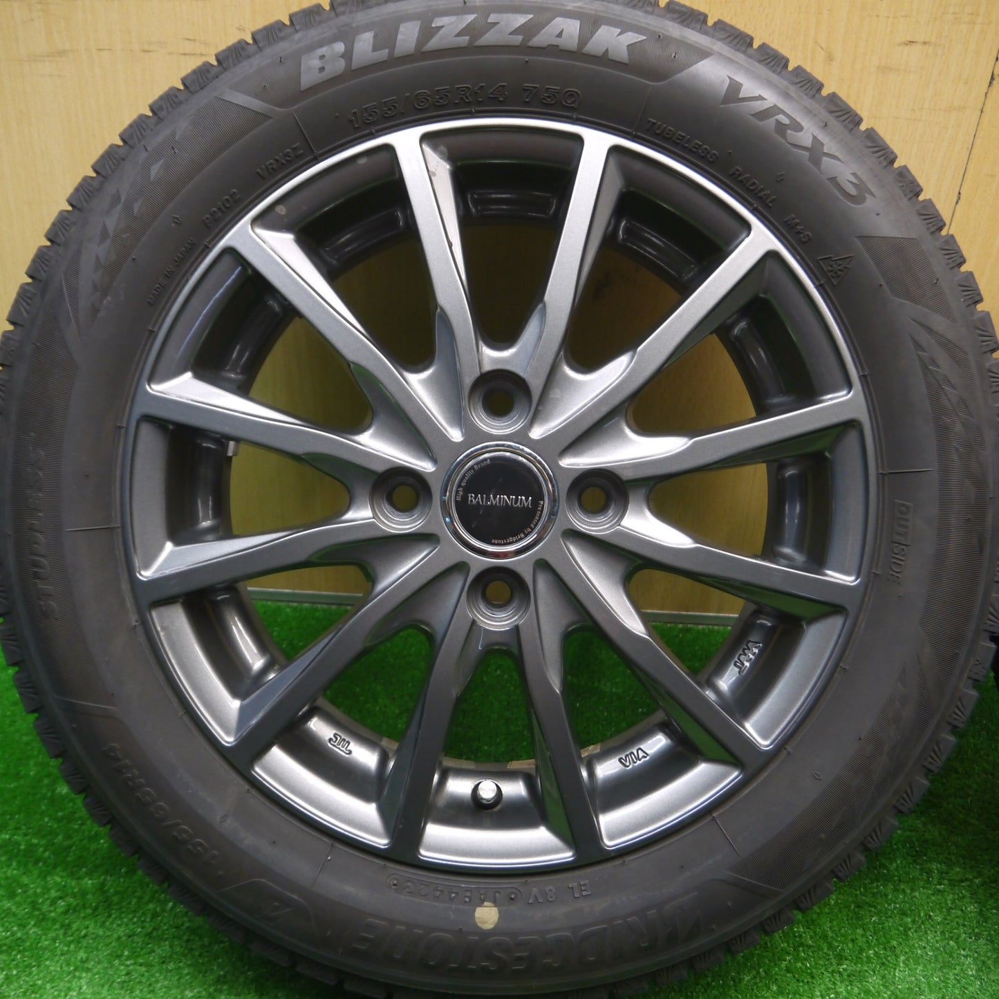 [送料無料] バリ溝！23年！キレイ！ほぼ10分★スタッドレス 155/65R14 ブリヂストン ブリザック VRX3 BALMINUM バルミナ 14インチ PCD100/4H★4092003Hス