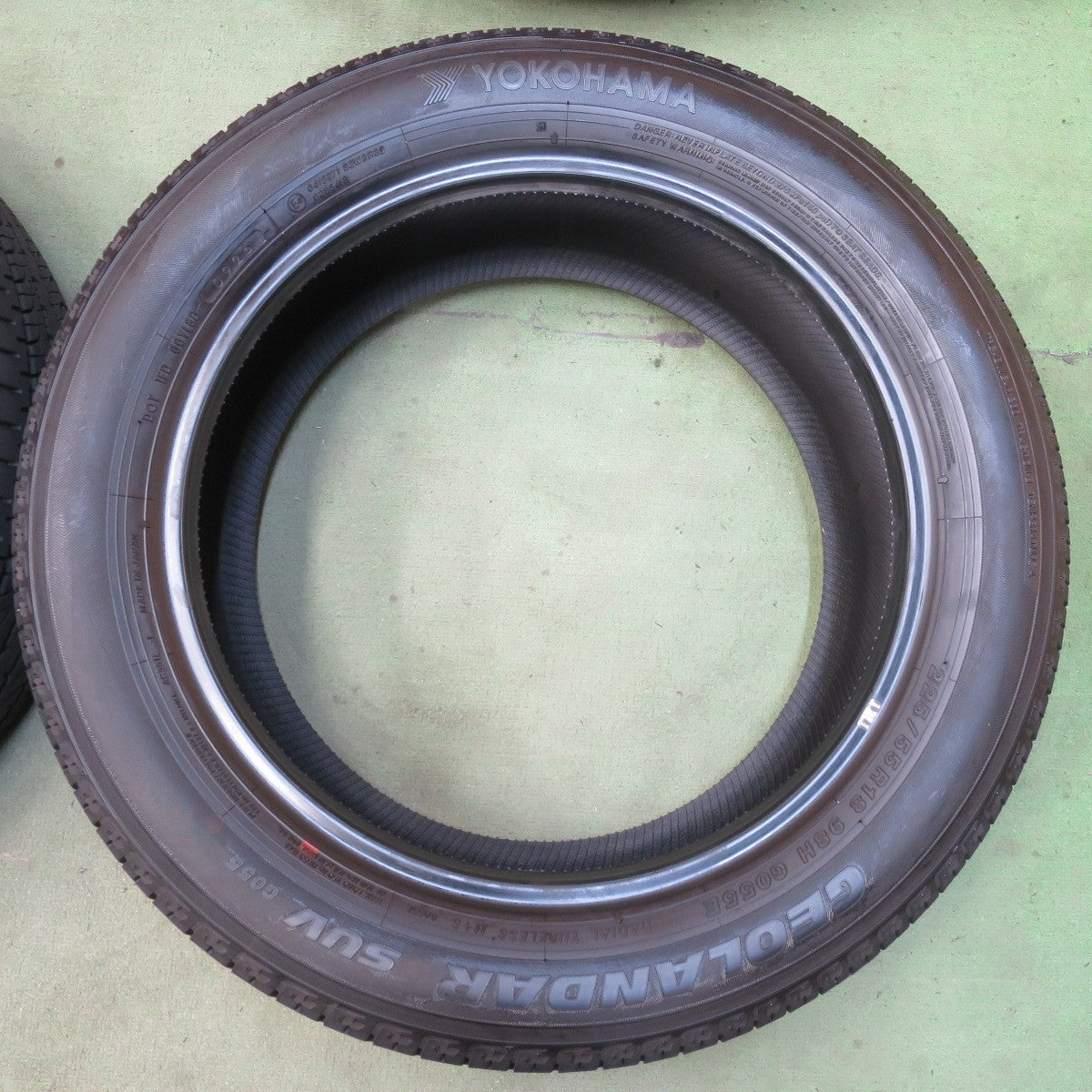 新車外し！26年★225/55R18 ヨコハマ ジオランダー SUV G055 G055E タイヤ 18インチ デリカ D:5 フォレスター エクリプス クロス 等★6072805イノタ