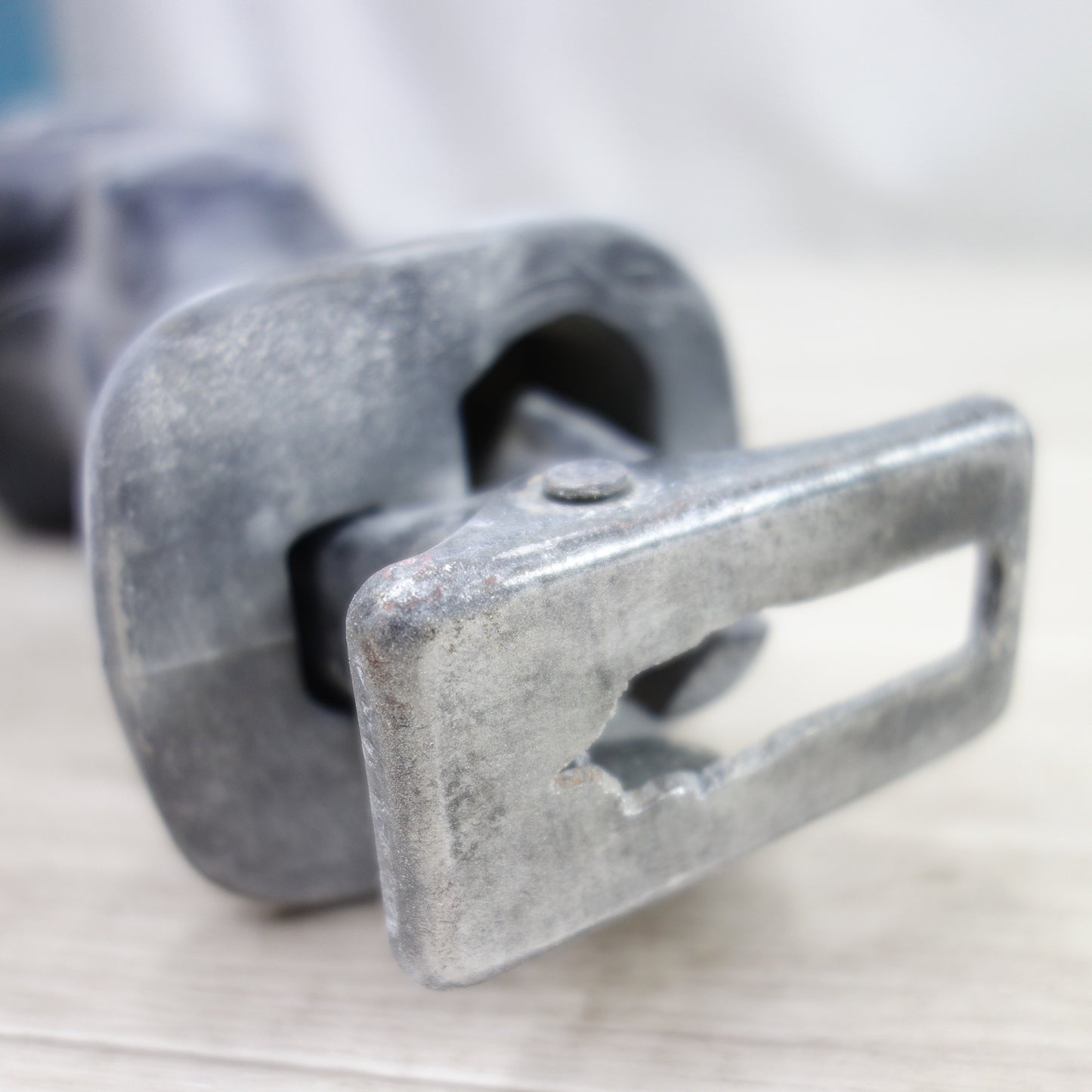 [送料無料] ◆マキタ レシプロソー JR3050T セーバソー 無段変速 切断機 電動 工具 50/60Hz セーバーソー makita◆