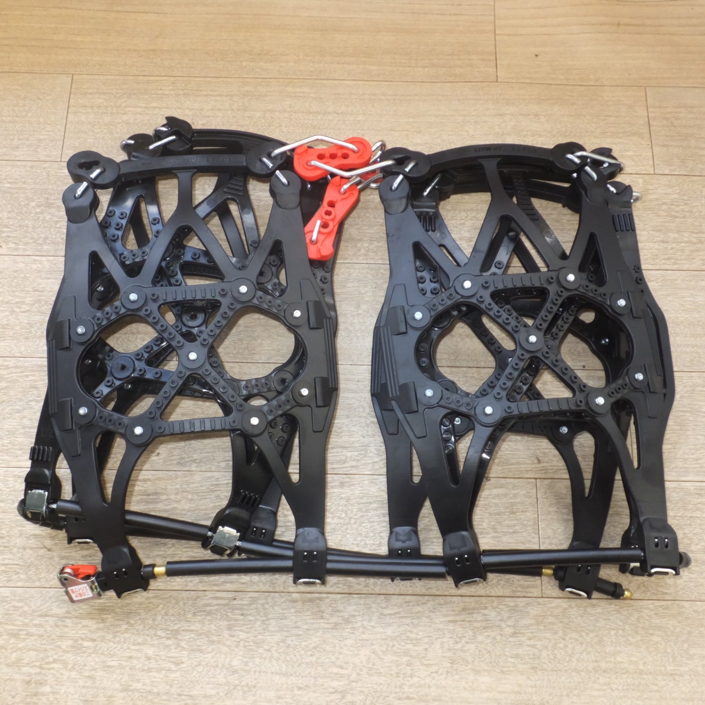 [送料無料] 未使用★カーメイト CARMATE バイアスロン クイックイージー BIATHLON QUICK EASY QE10L　非金属チェーン★