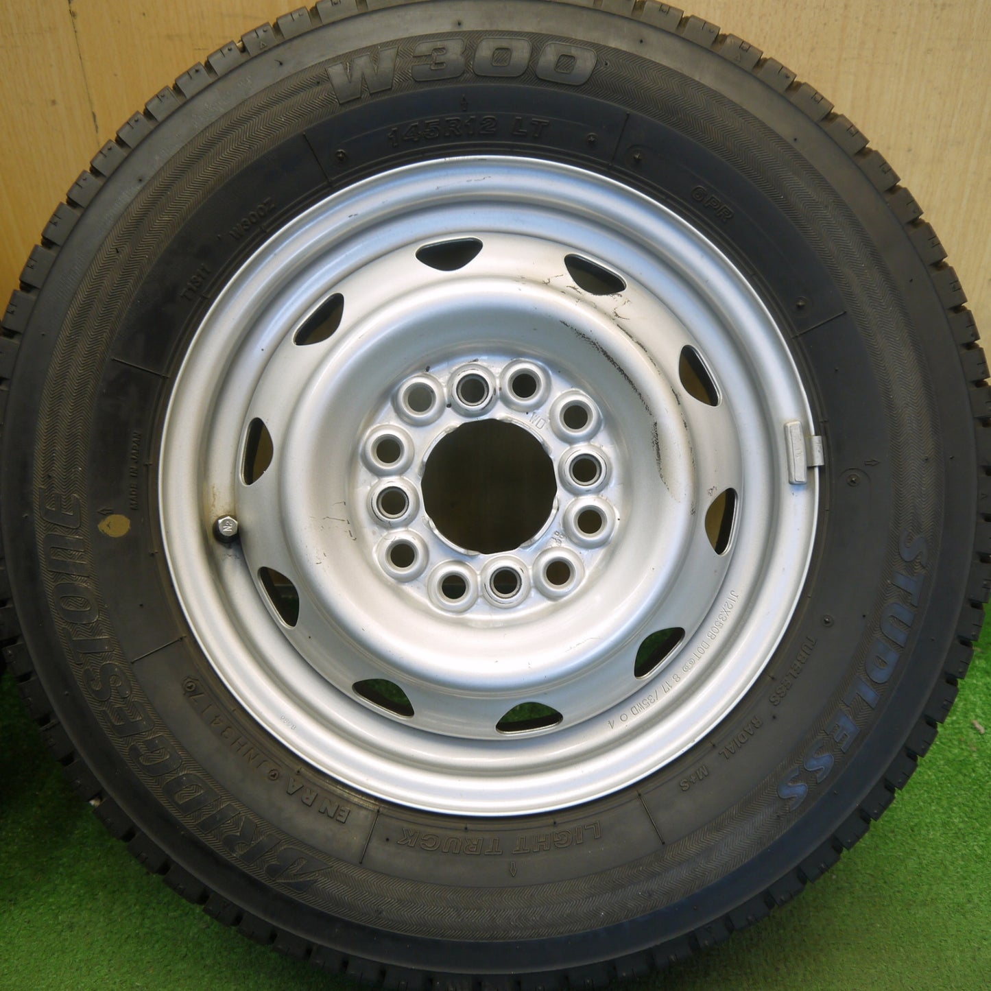 4本価格◎スタッドレス 145R12 6PR ブリヂストン W300 スチール ホイール 12インチ PCD100 110 114.3/4H マルチ◎6072908Hス