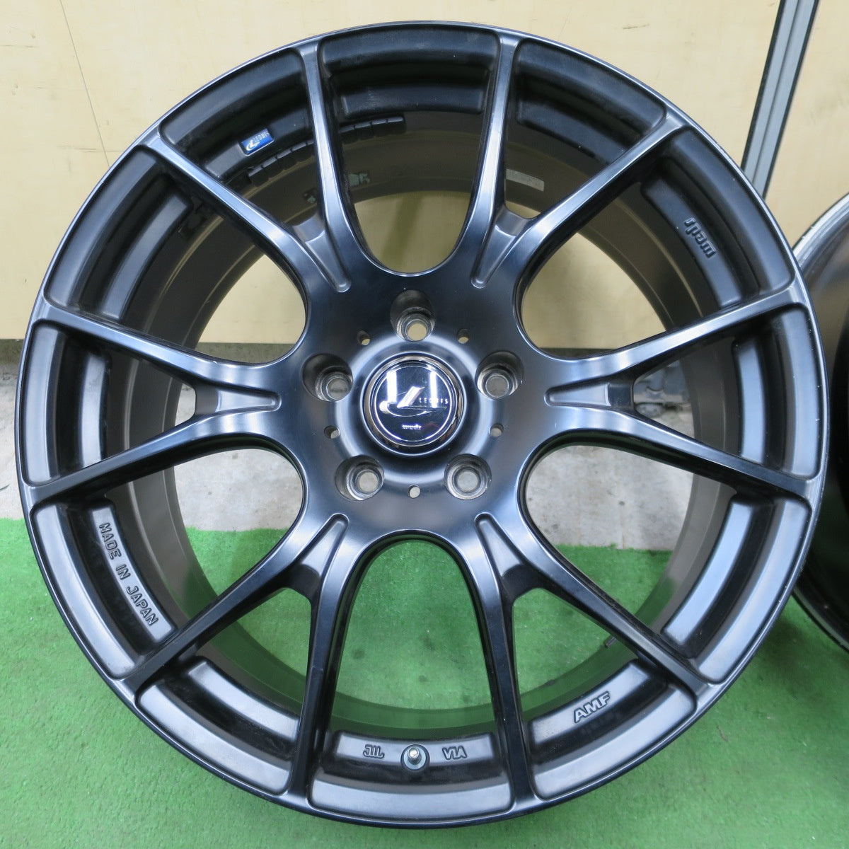 4本価格★LEONIS NAVIA 02 AMF weds 18インチ ホイール レオニス ナヴィア02 ウェッズ 18×8J PCD114.3/5H★6031004NGホ