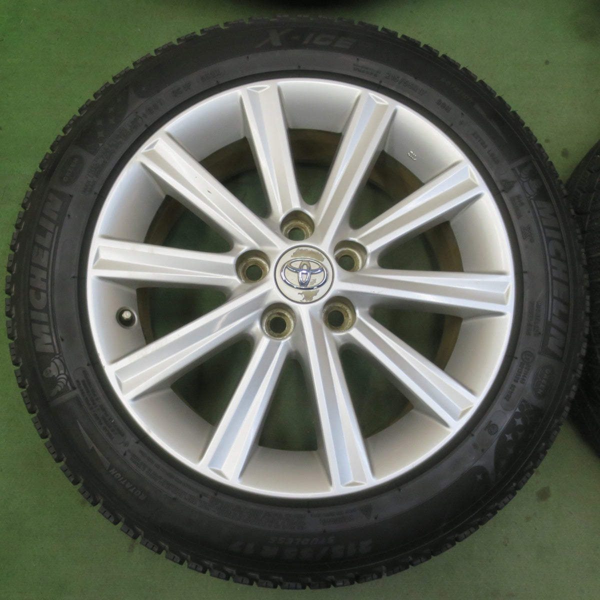 バリ溝！8.5分◎トヨタ 50系 カムリ 純正 215/55R17 スタッドレス ミシュラン X-ICE XI3 17インチ PCD114.3/5H◎6091503IMス