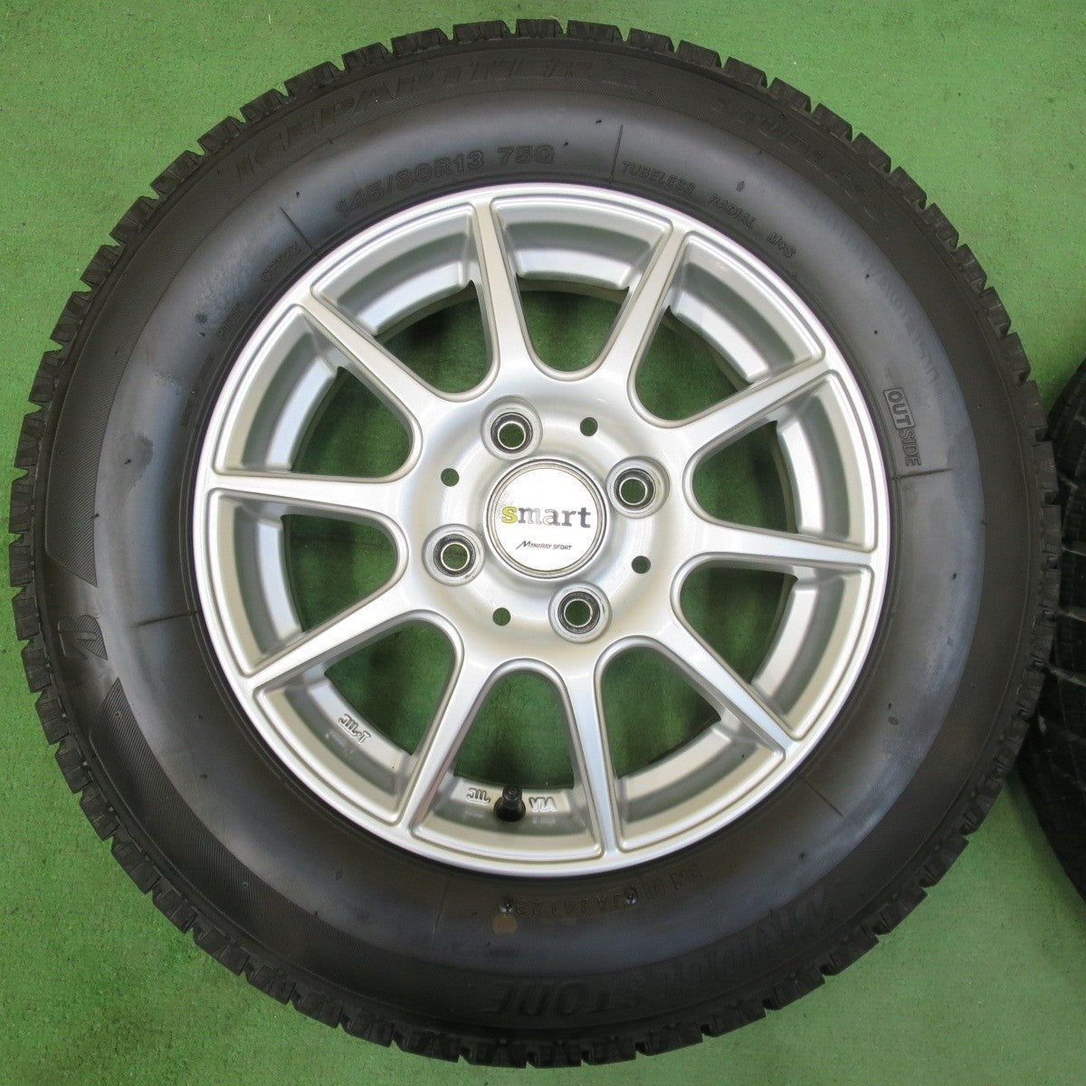 バリ溝！23年！9.5分以上★スタッドレス 145/80R13 ブリヂストン アイスパートナー2 smart MANARAY SPORT スマート マナレイ 13インチ PCD100/4H★5013112イス