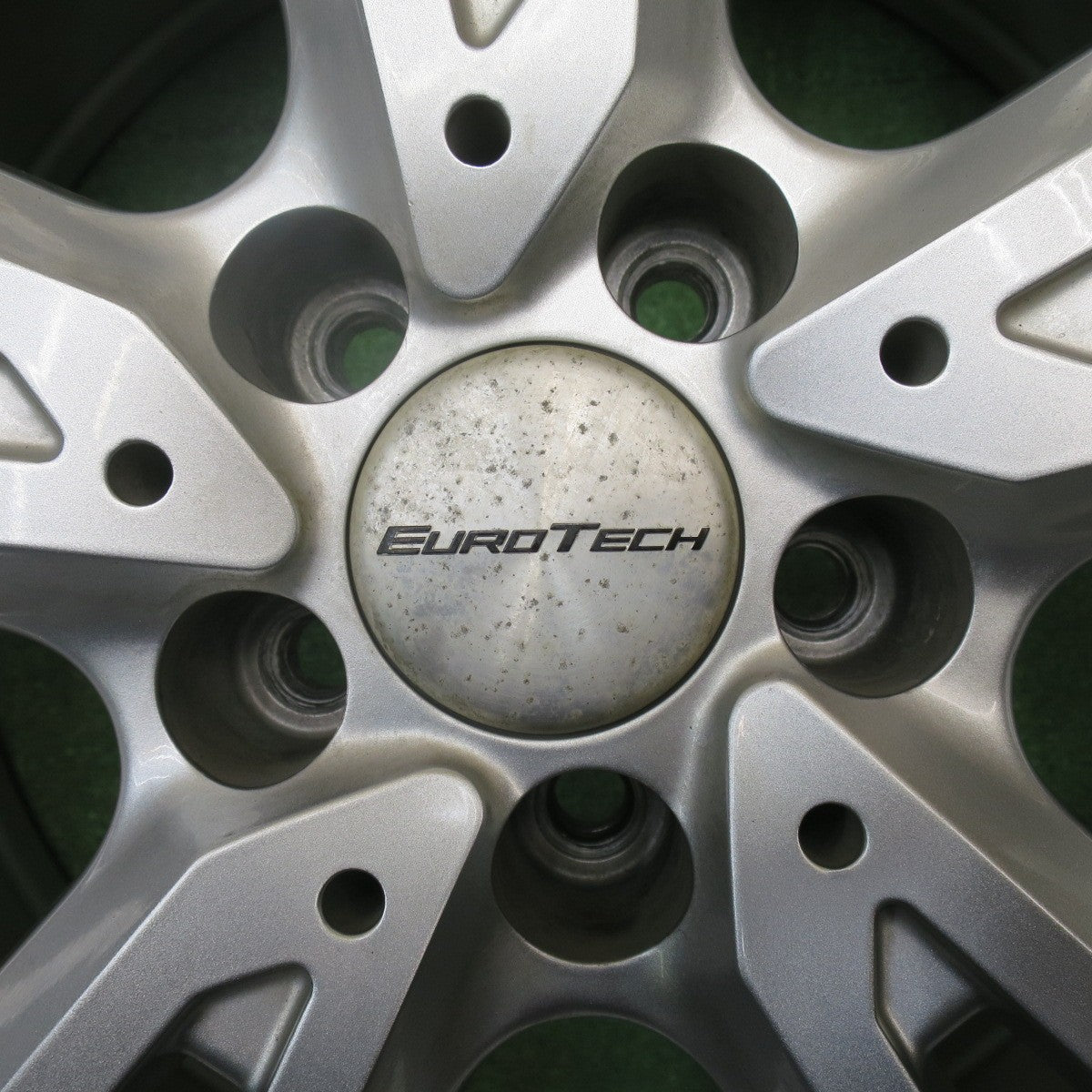 バリ溝！21年！9分★ボルボ V90 XC90 等 EUROTECH GAYA SOLI 225/45R18 スタッドレス ブリヂストン ブリザック VRX3 ユーロテック ガヤ ソリ PCD108/5H★5111201NJス