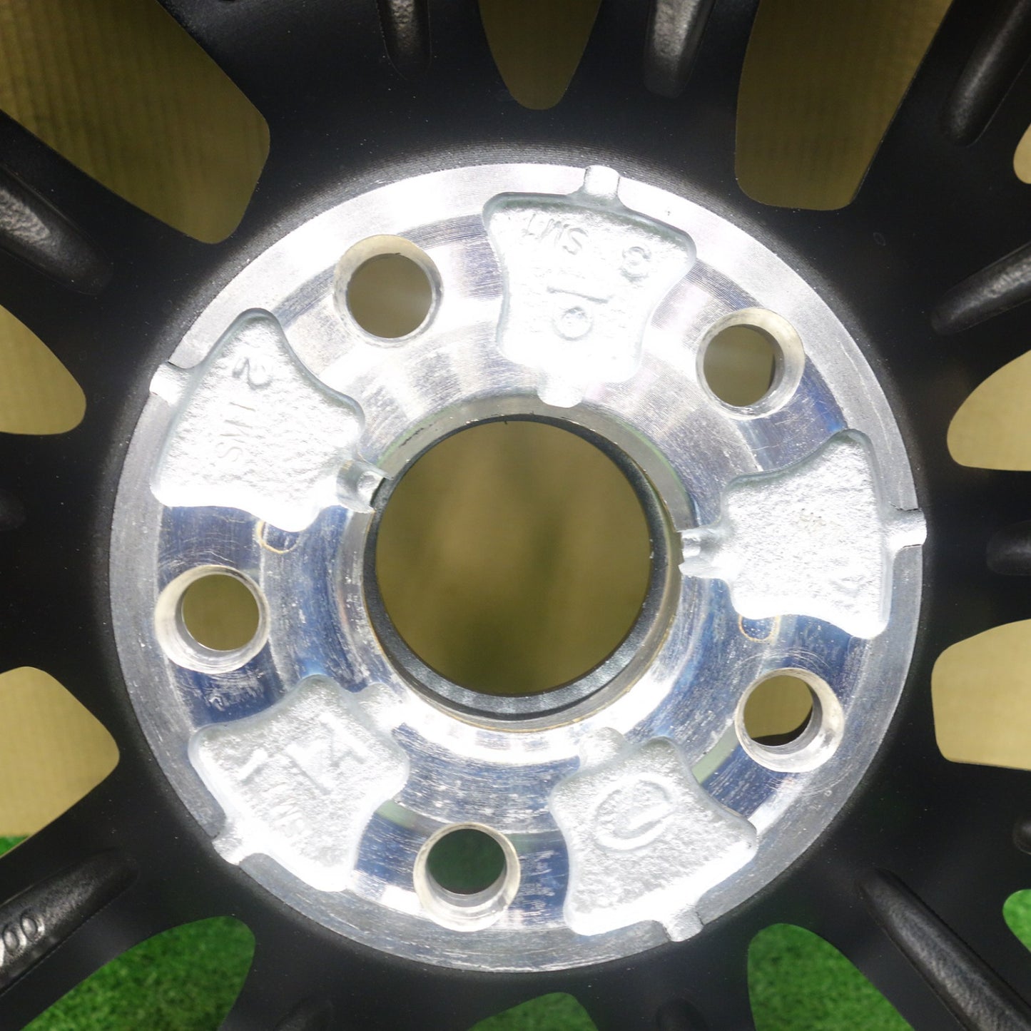 新車外し★レクサス 20系 NX 純正 ホイール 18インチ 18×7.5J PCD114.3/5H★6062901KTホ