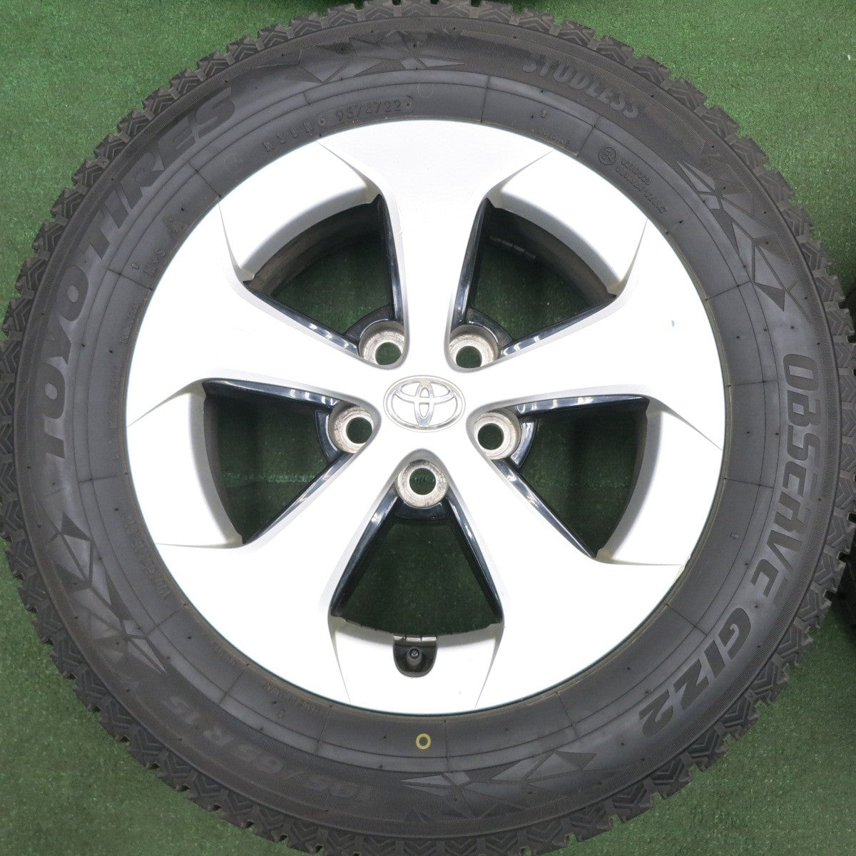 *送料無料* バリ溝！22年！9.5分以上★トヨタ 30系 プリウス 純正 195/65R15 スタッドレス トーヨー オブザーブ GIZ2 15インチ PCD100/5H★4052705HAス