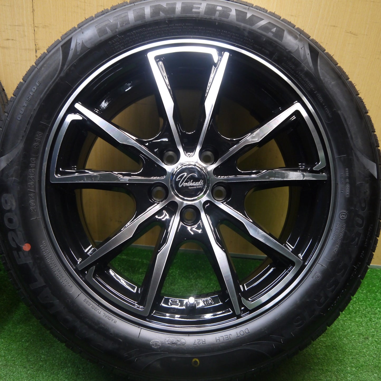 未使用★インプレッサ 等 205/55R16 ミネルバ ラジアル F209 Verthandi ヴェルザンディ ヴェルサンディ 16インチ PCD100/5H★6010710Hノ