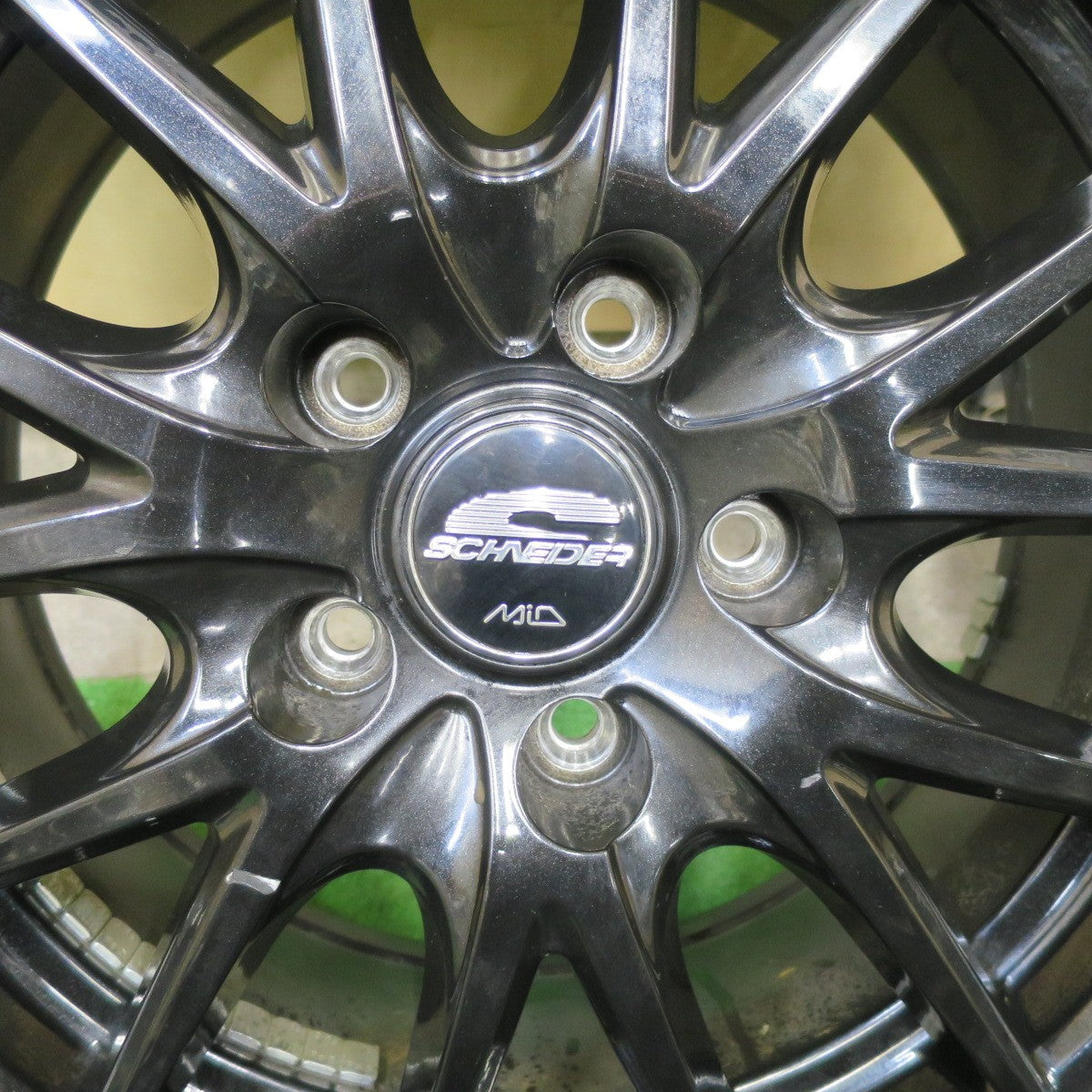 バリ溝！22年！9分★スタッドレス 205/65R16 ピレリ アイスゼロ アシンメトリコ SCHNEIDER MiD シュナイダー 16インチ PCD114.3/5H★5070103TTス
