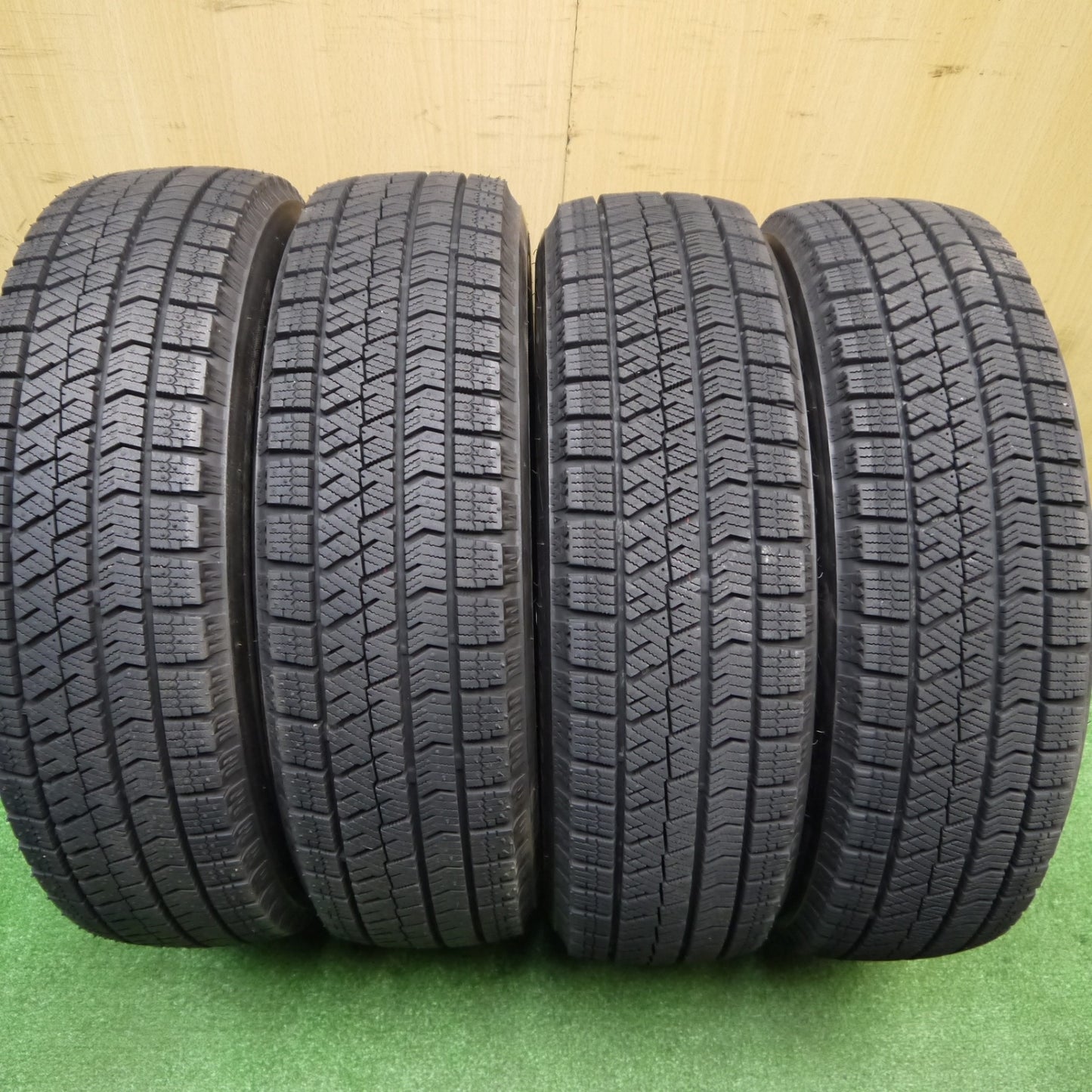 バリ溝！22年！キレイ！ほぼ10分★スタッドレス 155/65R14 ブリヂストン ブリザック VRX2 VELVA CHARGE ヴェルヴァ 14インチ PCD100/4H★5110708Hス