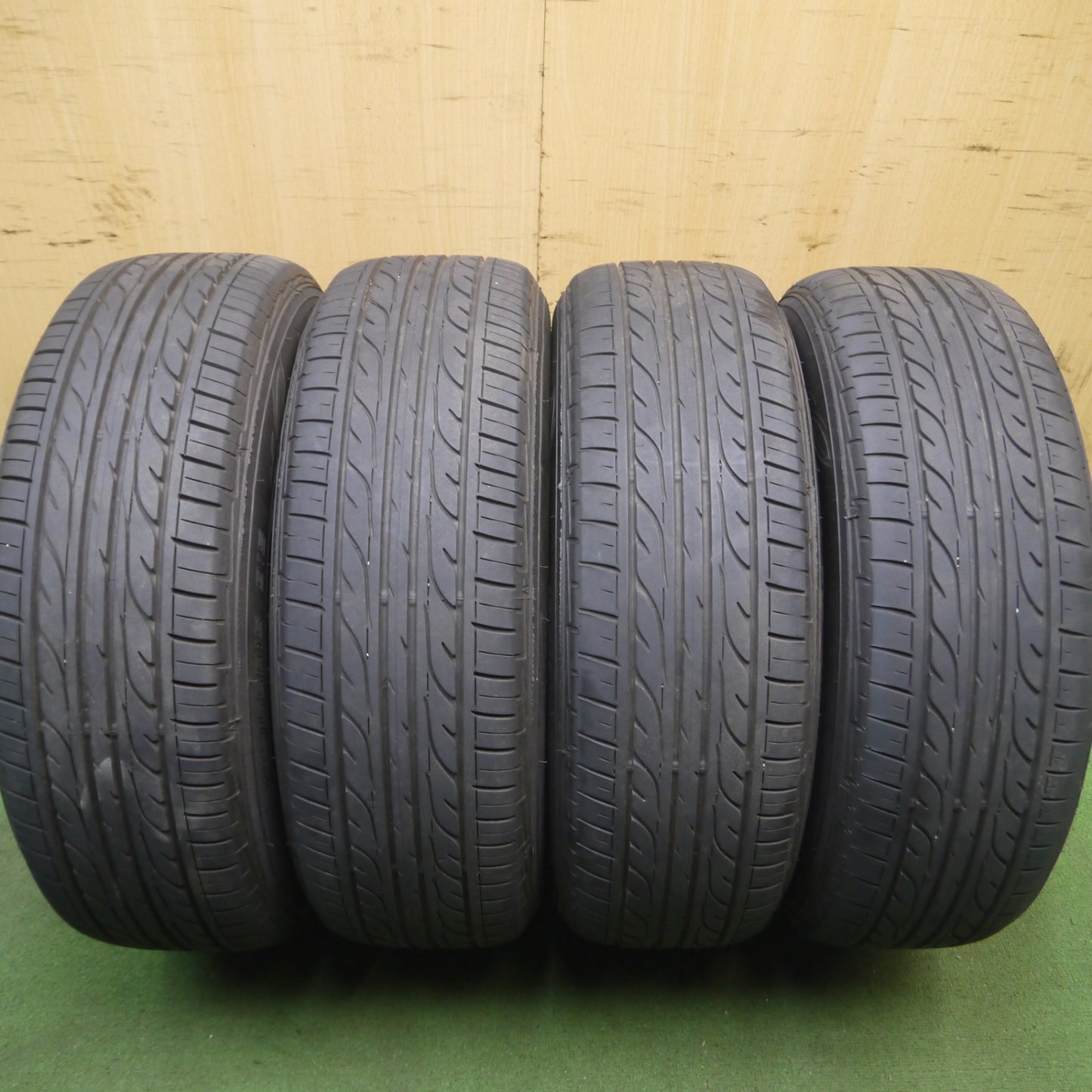 *送料無料* バリ溝！23年！9.5分★トヨタ 30系 プリウス 純正 195/65R15 ダンロップ EC202 15インチ PCD100/5H★4053101Hノ