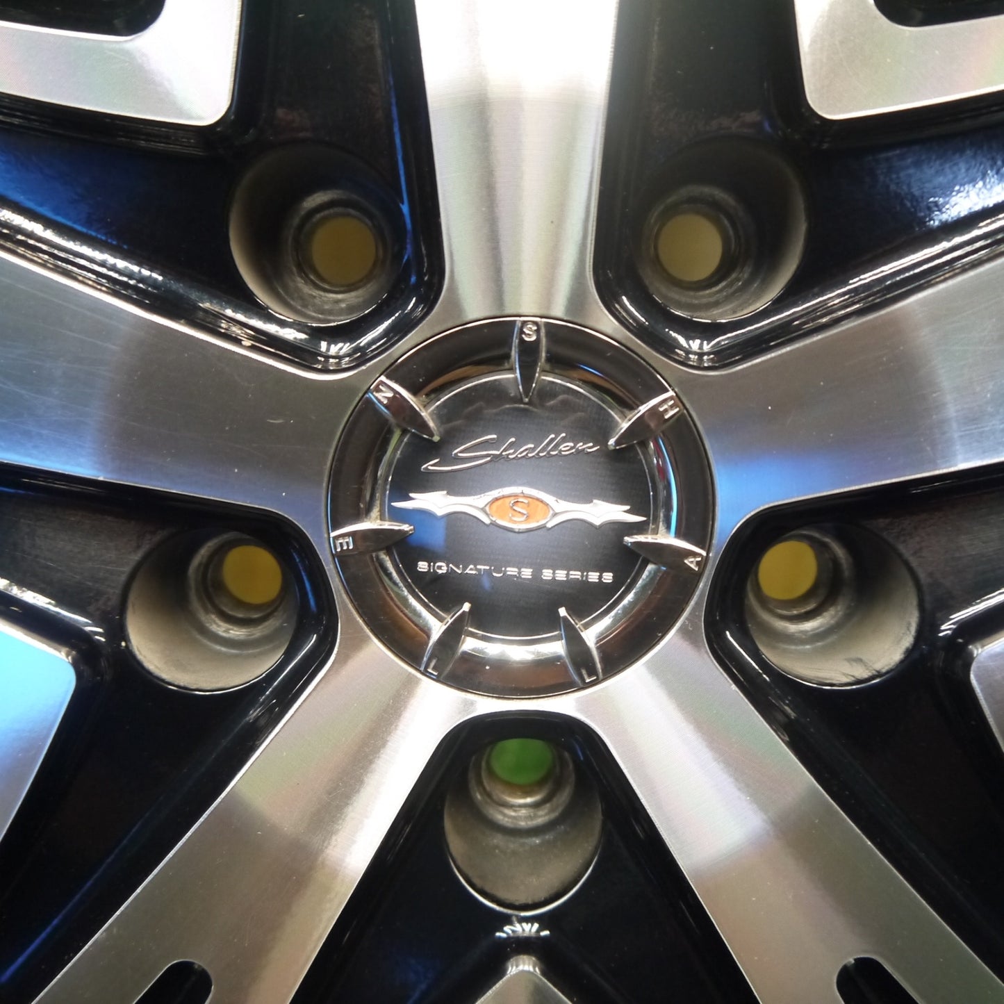 バリ溝！24年！9分◎Shallen XV-77 225/40R19 ファルケン AZENIS FK520L シャレン 19インチ PCD114.3/5H◎6061009Hノ