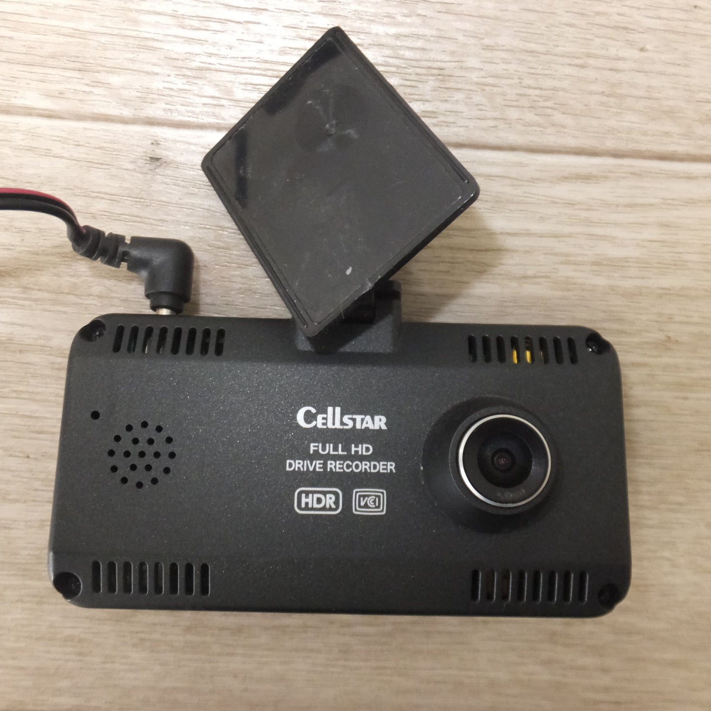 [送料無料] ★セルスター CELLSTAR ドライブレコーダー CSD-690FHR[76]★