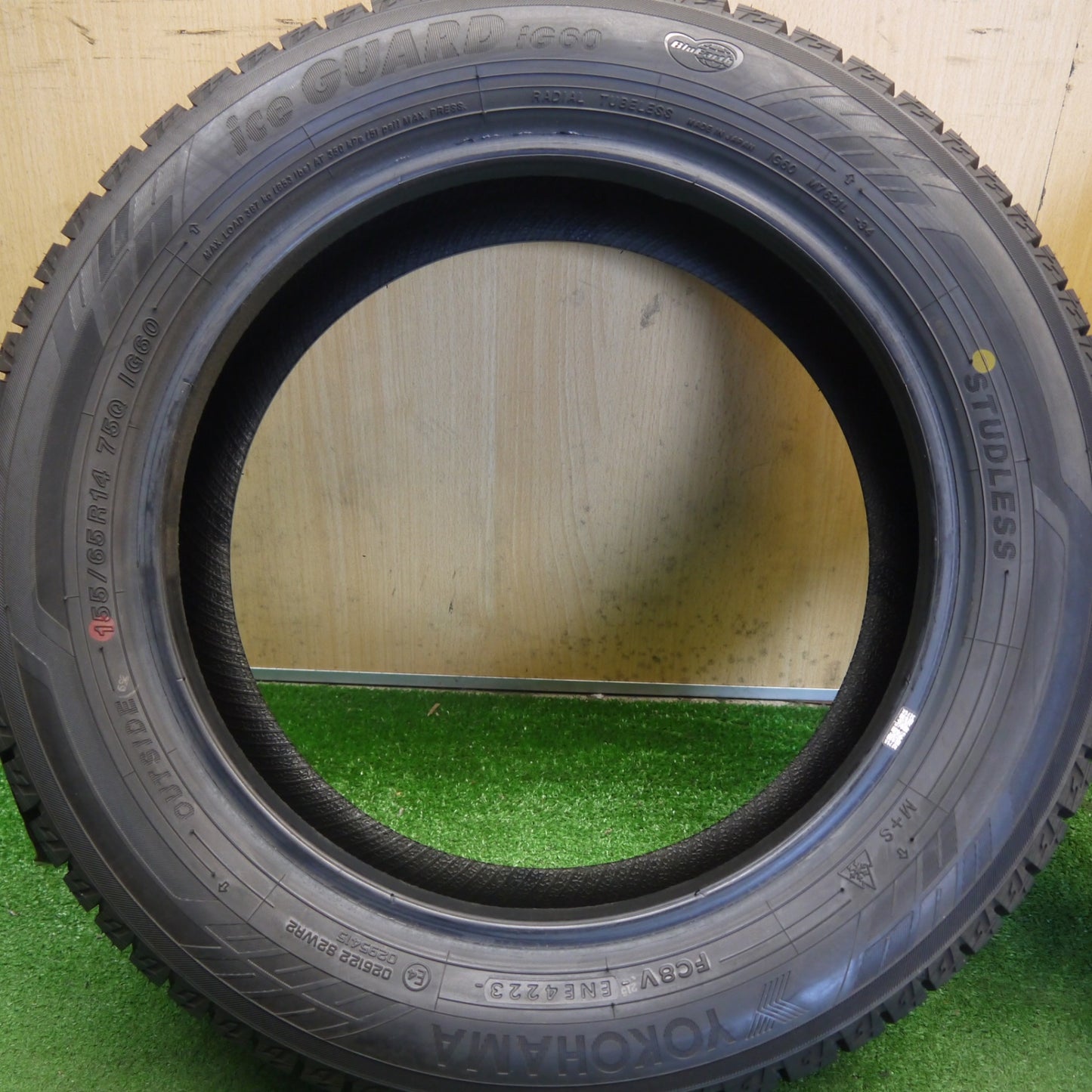 未使用！23年★スタッドレス 155/65R14 ヨコハマ アイスガード iG60 タイヤ 14インチ デイズ ルークス タント スペーシア 等★6071404Hスタ