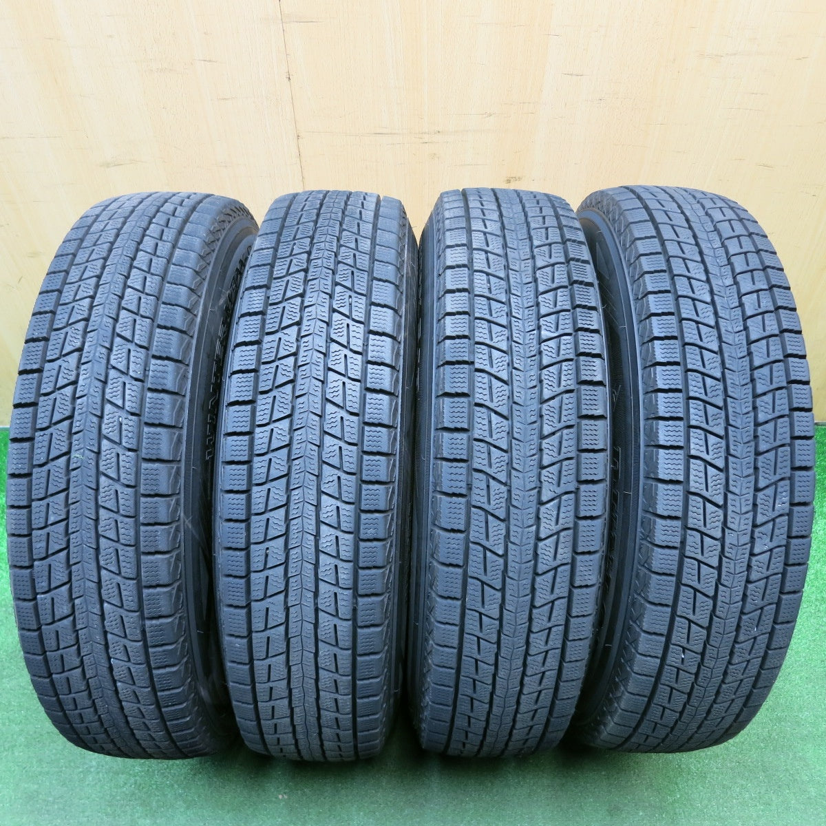 バリ溝！21年！キレイ！9分★ジムニー 等 175/80R16 スタッドレス ダンロップ ウインターマックス SJ8 SJ8+ KAZERA H301 カゼラ 16インチ PCD139.7/5H★5121311HAス