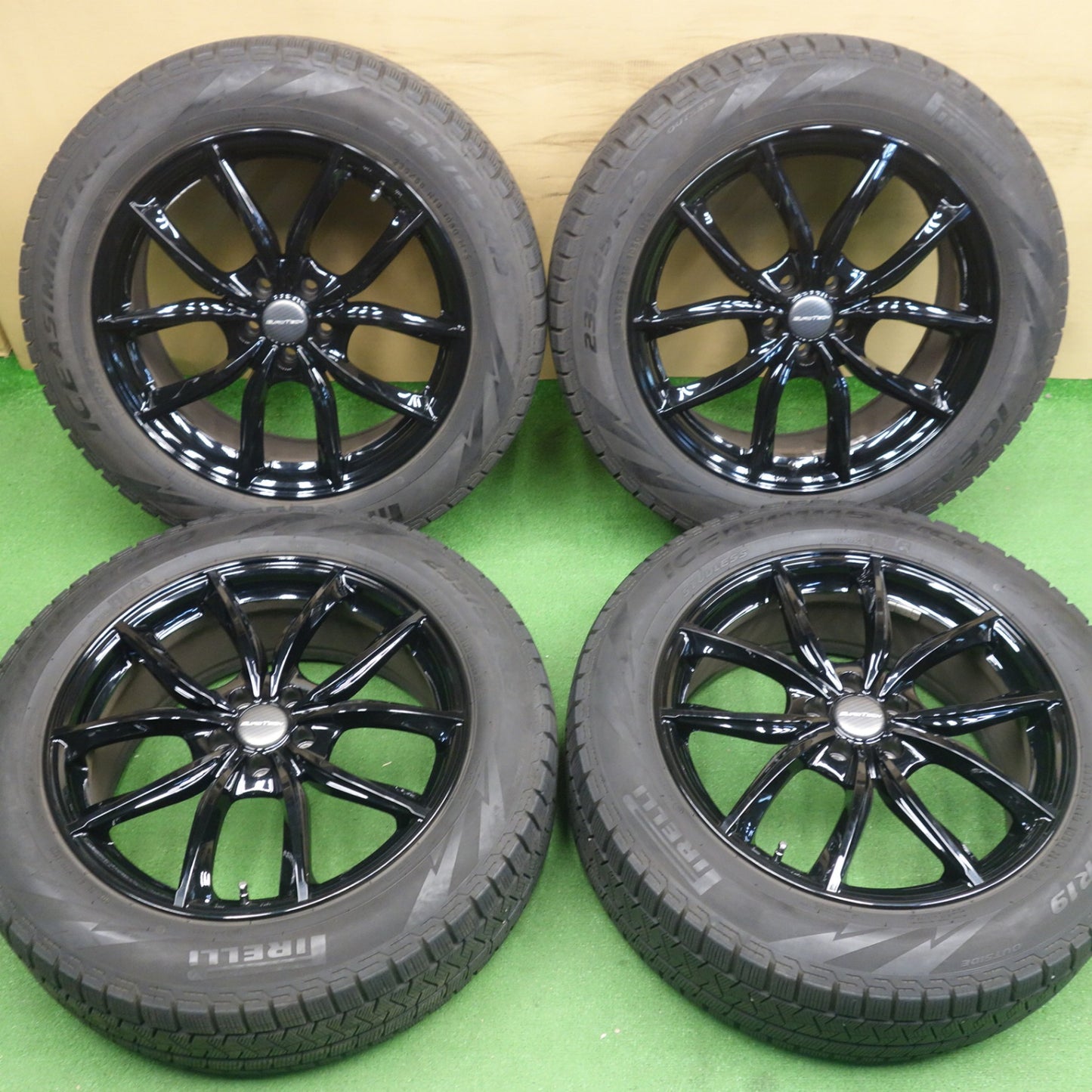 バリ溝！キレイ！8.5分◎ボルボ 等 EUROTECH MP-LINE 235/55R19 スタッドレス ピレリ アイスアシンメトリコ ユーロテック MPライン 19インチ PCD108/5H◎6060402KTス