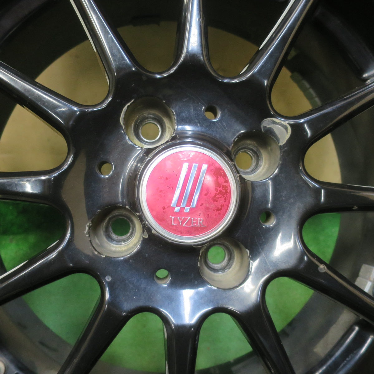 バリ溝！25年！8.5分★175/65R15 ヨコハマ BluEarth-ES ES32 LYZER ライザー ブルーアース 15インチ PCD100/4H★6051402イノ