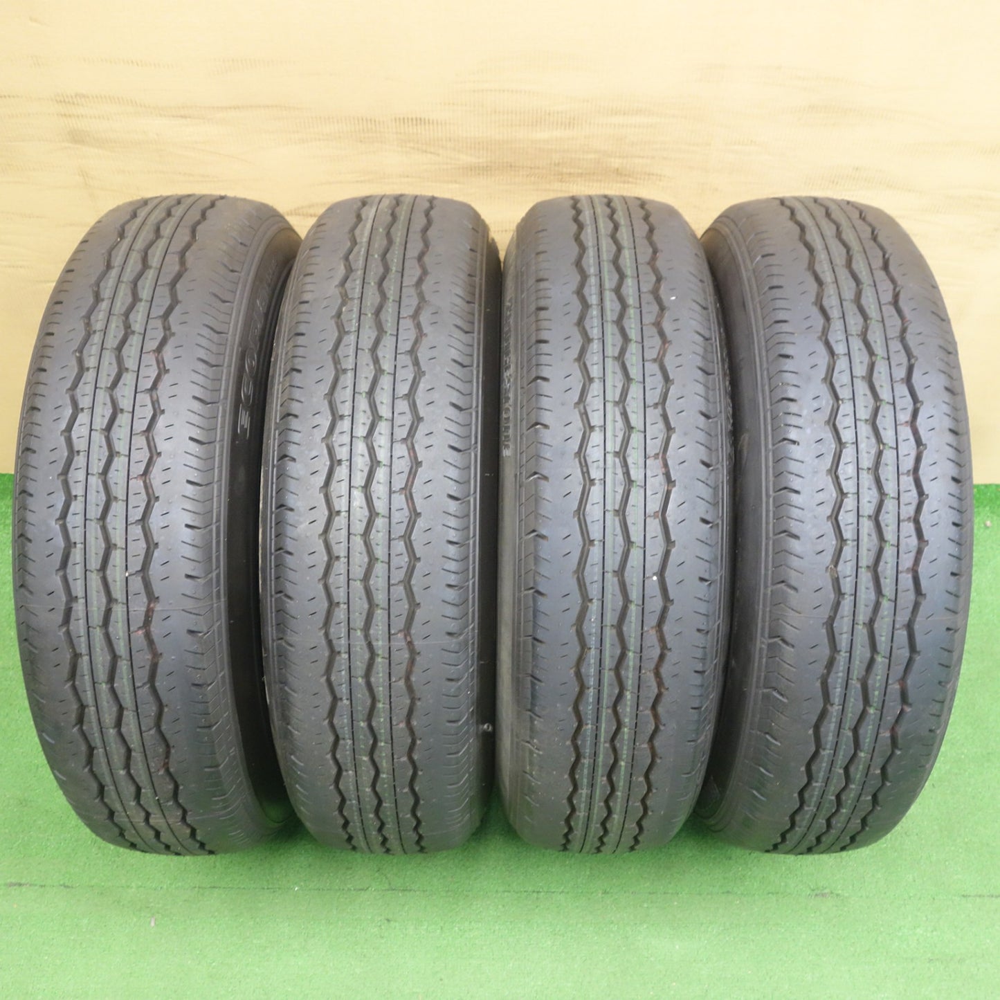 新車外し◎トヨタ 200系 ハイエース 純正 スチール 195/80R15 107/105N ブリヂストン エコピア RD613 15インチ PCD139.7/6H◎6061101KTノ