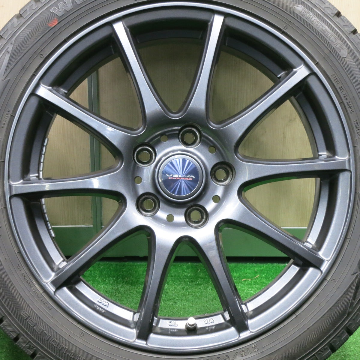 [送料無料] バリ溝！22年！キレイ！9.5分★スタッドレス 215/50R17 ダンロップ ウインターマックス WM02 VELVA CHARGE ヴェルヴァ 17インチ PCD114.3/5H★4112502NJス