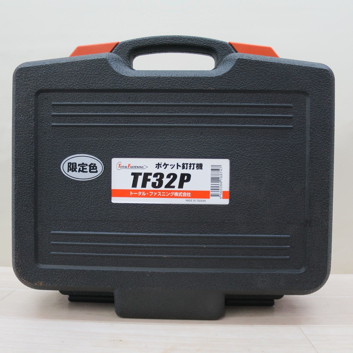 キレイ！付属品付き☆TOTAL FASTENING ポケット 釘打機 TF32P 釘打ち機 コイル ネイラ トータルファスニング エアー ツール 工具☆