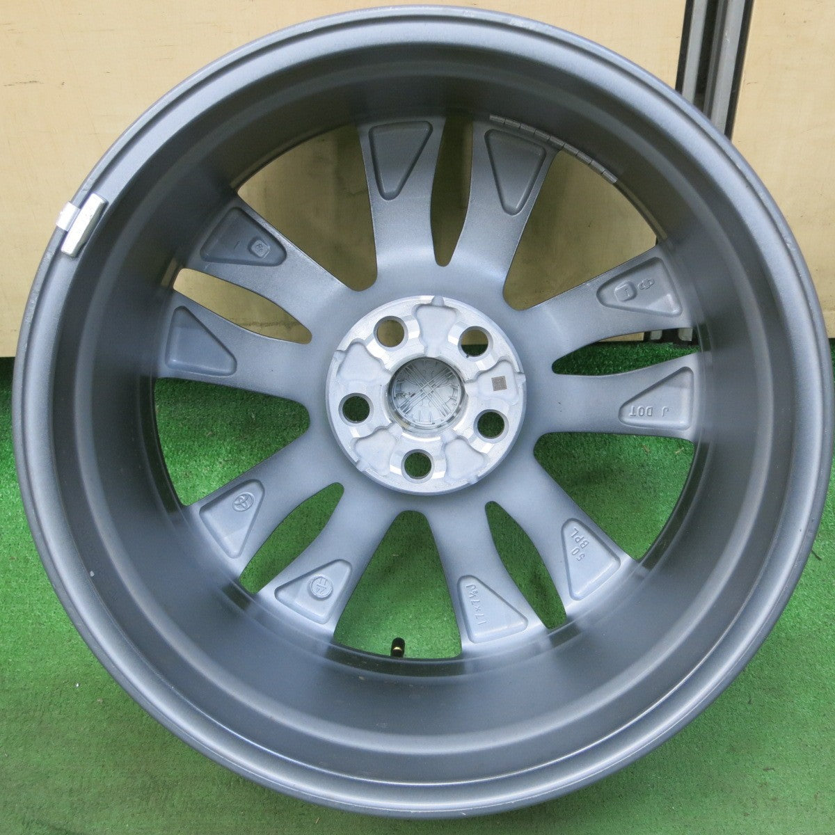 [送料無料] 新車外し★トヨタ カローラ ツーリング W×B 純正 ホイール 17インチ 17×7.5J PCD100/5H★5031102ナホ