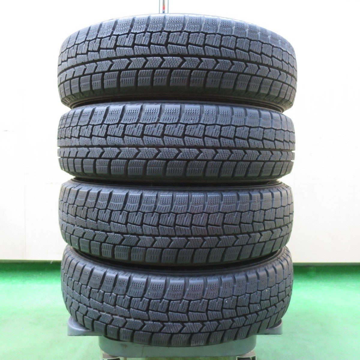 バリ溝！キレイ！9分★スタッドレス 155/65R14 ダンロップ ウインターマックス WM02 JOKER ジョーカー 14インチ PCD100/4H★5011603イス