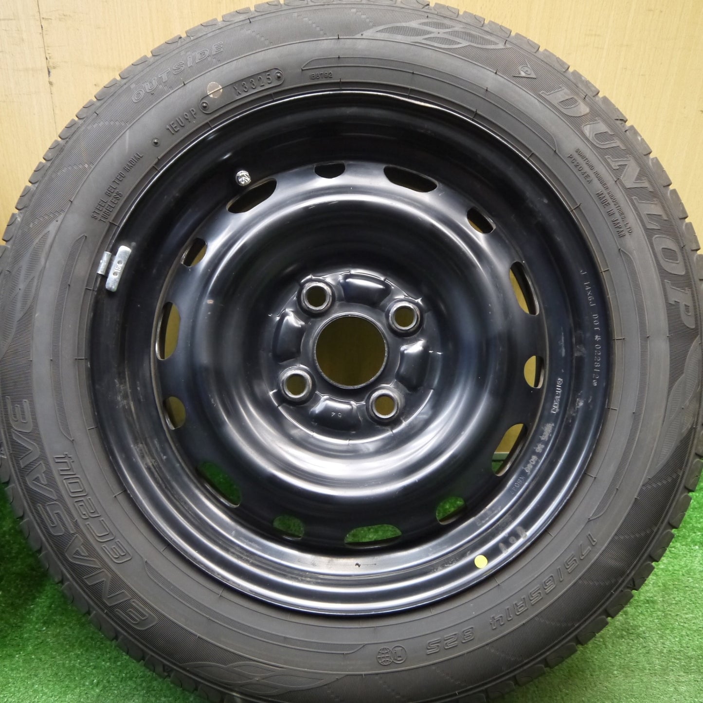 バリ溝！9.5分★マツダ デミオ 純正 スチール 175/65R14 ダンロップ エナセーブ EC204 14インチ PCD100/4H★6011604Hノ