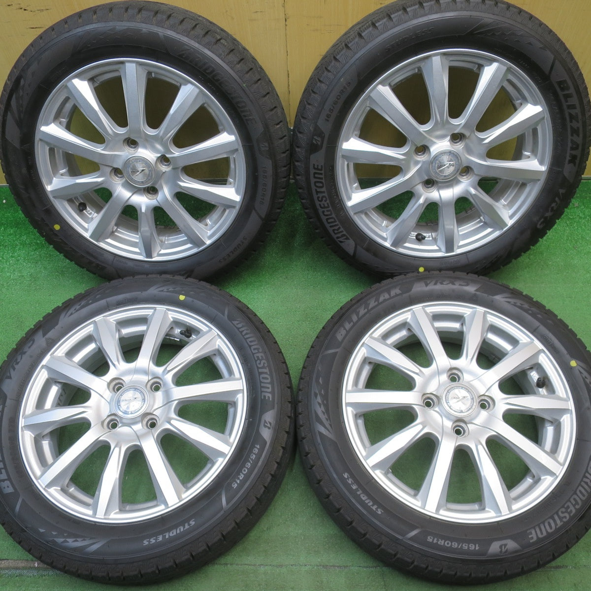 バリ溝！25年！キレイ！9.5分★スタッドレス 165/60R15 ブリヂストン ブリザック VRX3 JOKER ジョーカー 14インチ ソリオ ハスラー 等 PCD100/4H★6051204NJス