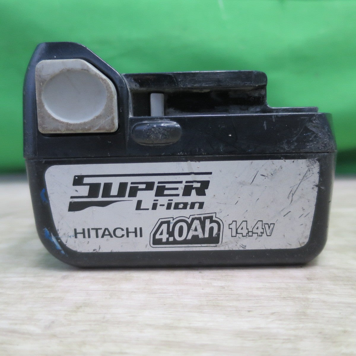 [送料無料] バッテリー2個付☆日立 16mm コードレス ロータリ ハンマドリル DH14DSL 電動 工具 ハンマードリル☆