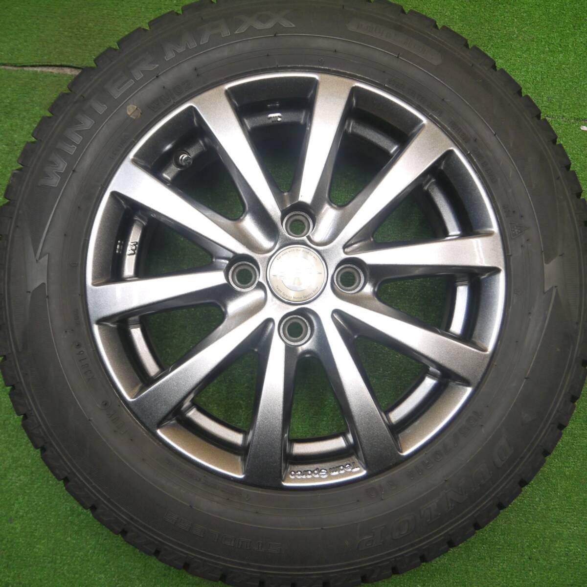 バリ溝！キレイ！9.5分★スタッドレス 165/70R14 ダンロップ ウインターマックス WM02 Team Sparco チームスパルコ 14インチ PCD100/4H★4112604Hス
