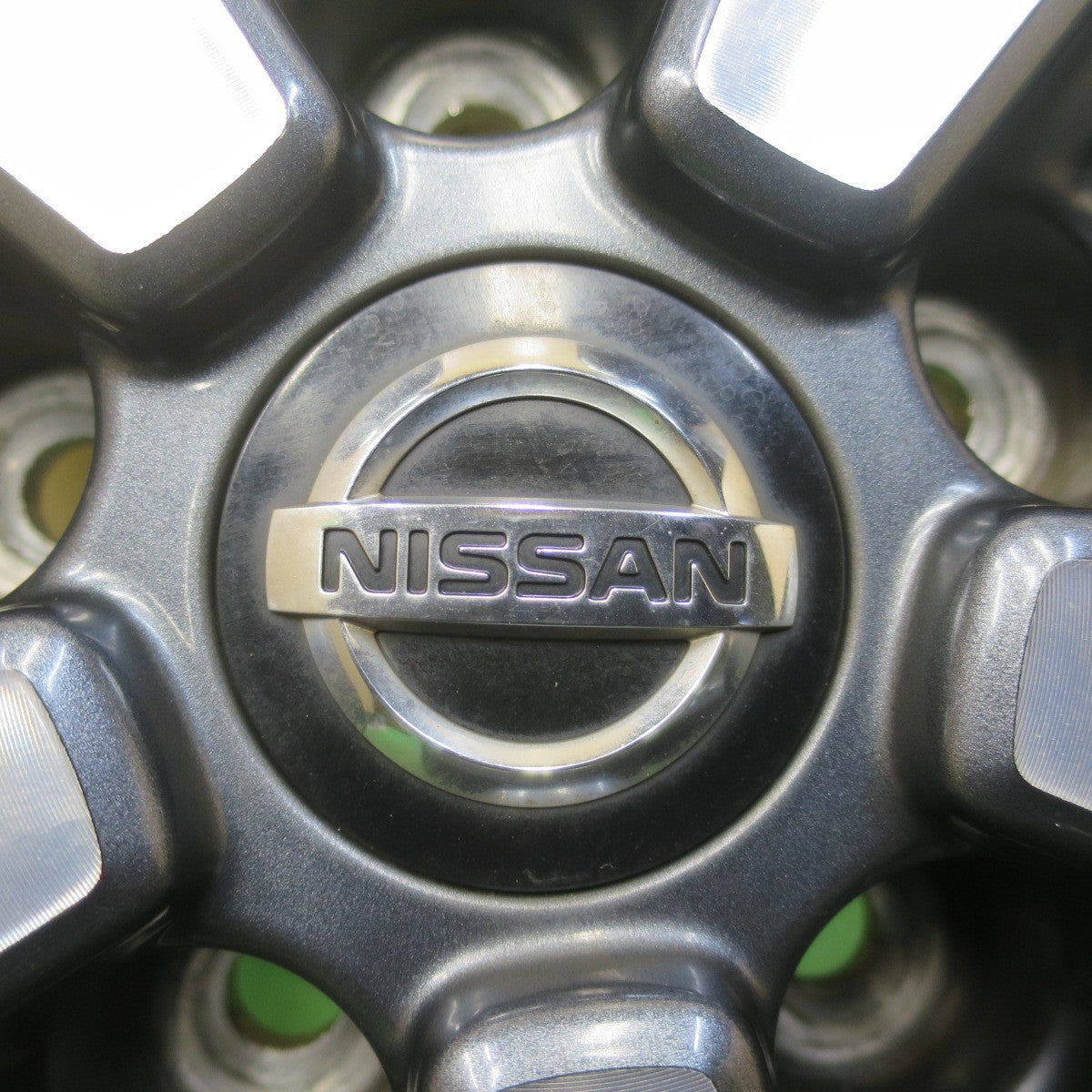 4本価格★日産 T32 エクストレイル 純正 225/60R18 ダンロップ ST30 グラントレック 18インチ PCD114.3/5H★6042810イノ