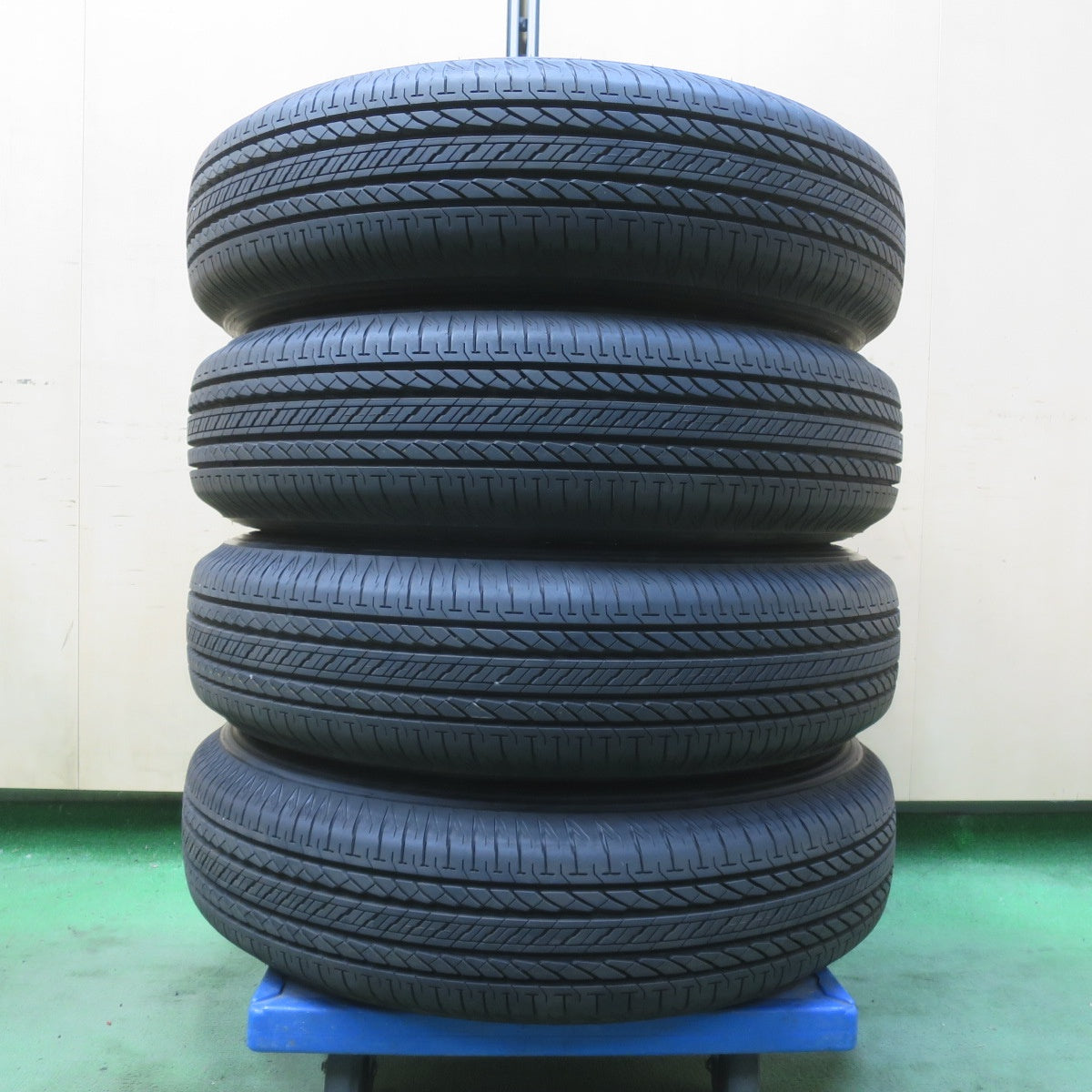新車外し！25年★スズキ JB64W ジムニー 純正 175/80R16 ブリヂストン デューラー H/L 852 DUELER 16インチ PCD139.7/5H★6041506イノ