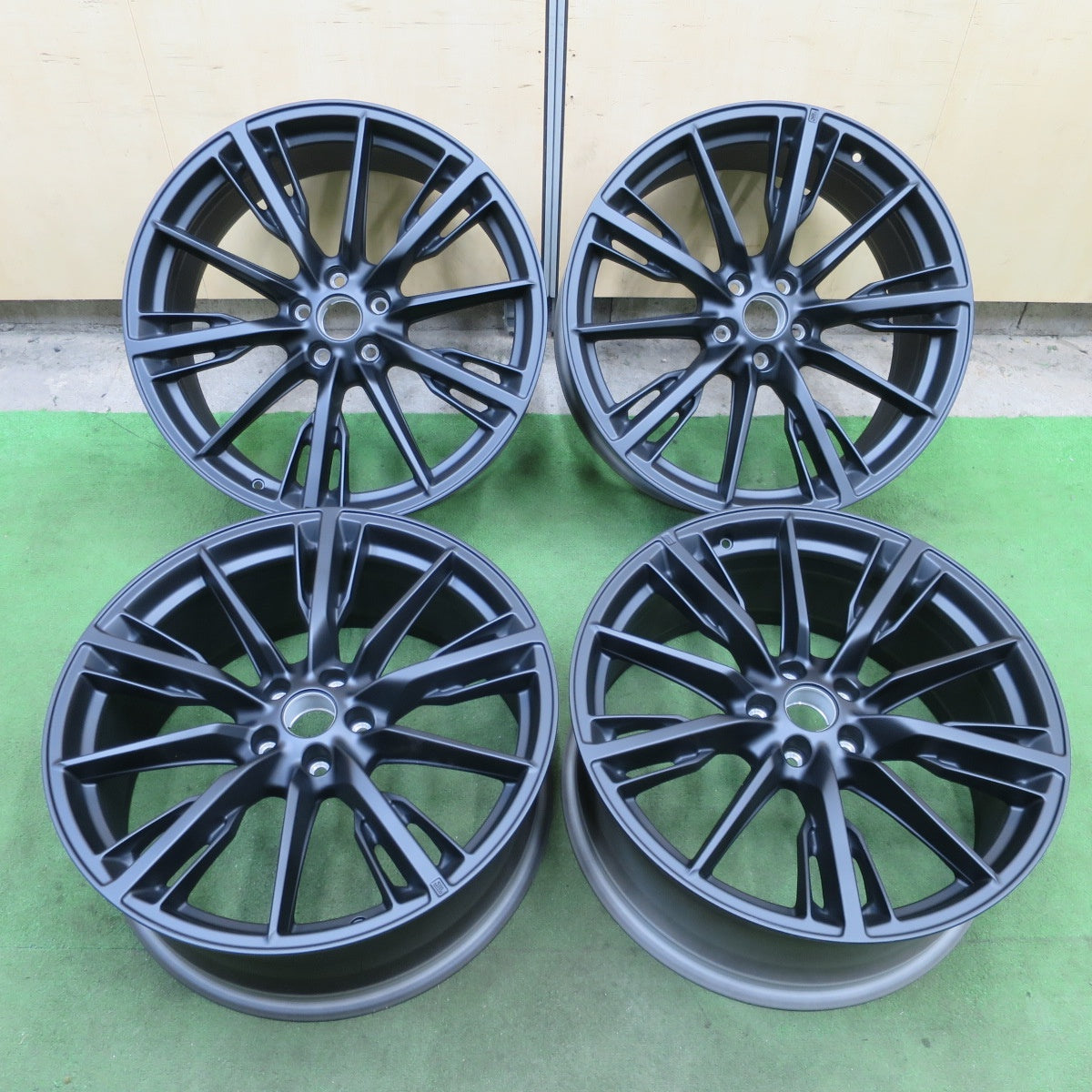 未使用★トヨタ クラウン スポーツ RS PHEV 純正 ホイール 21インチ 21×8.5J PCD114.3/5H★6021401NGホ