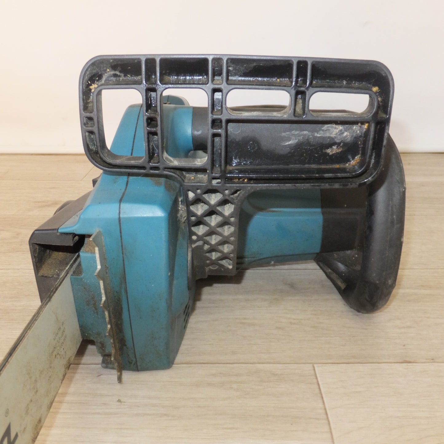 [送料無料] ★マキタ makita 350mm 電気チェンソー MUC3541　100V～ 15A 50-60Hz 1430W★